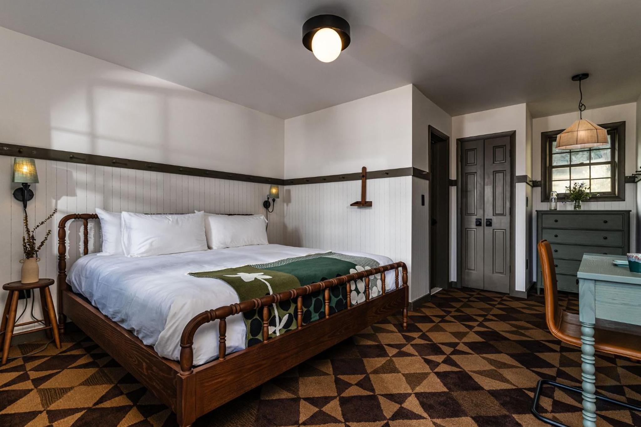 King Room with Balcony