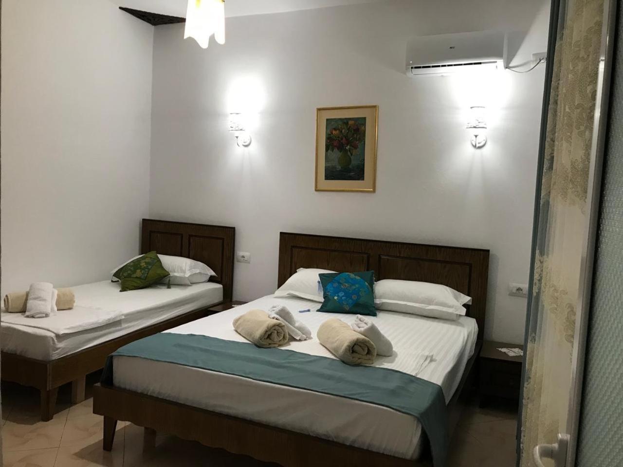 Triple Room with Private Bathroom