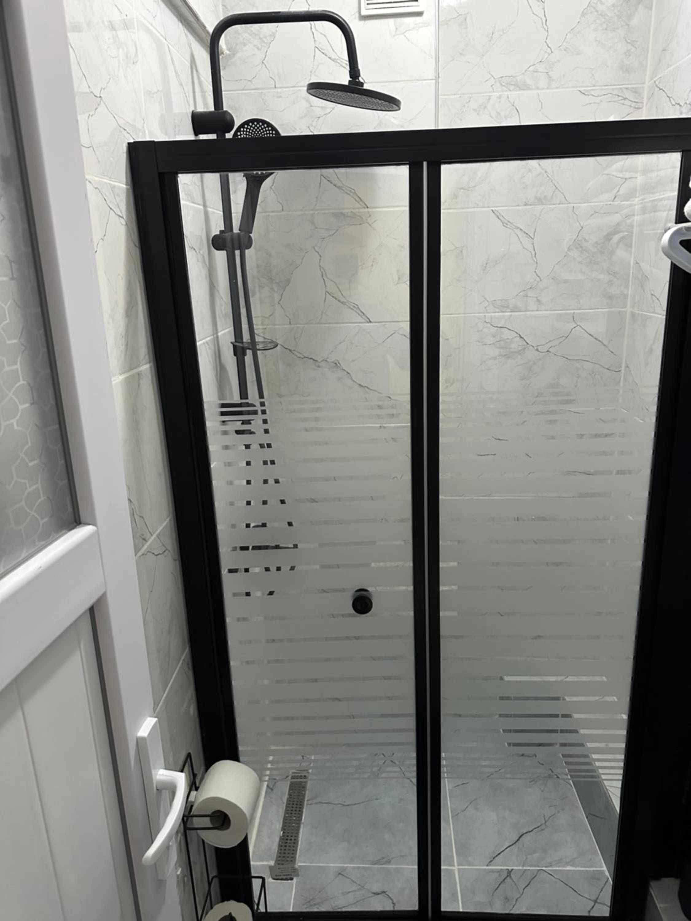 Deluxe Double or Twin Room with City View photo 3