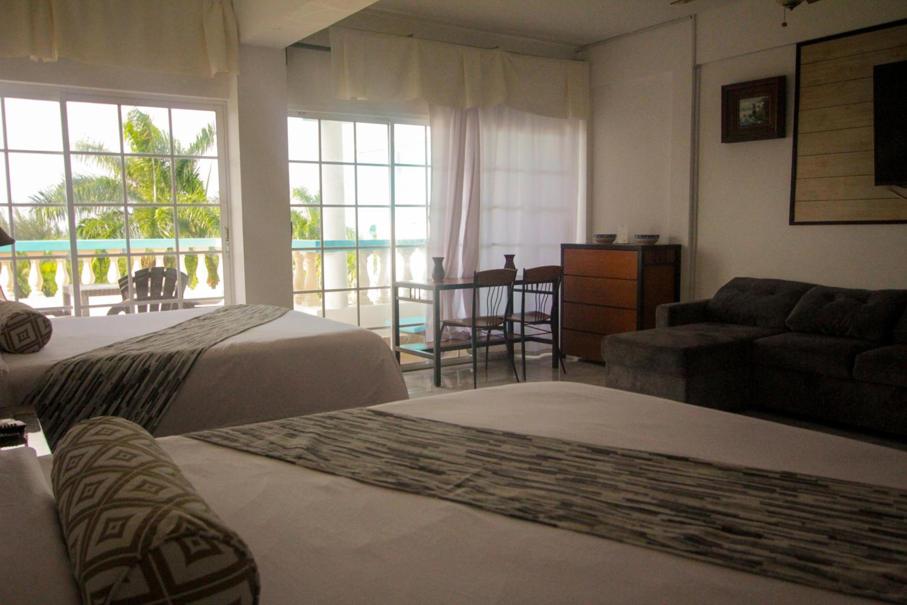 Newly Renovated Superior Triple Room with Sea View