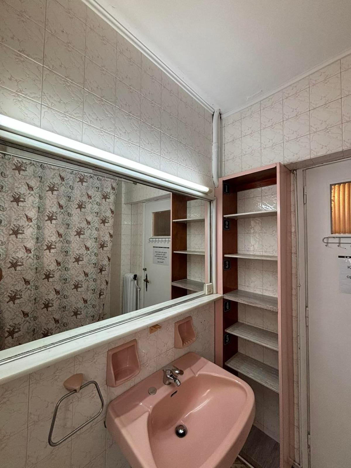 Double Room With Shared Bathroom