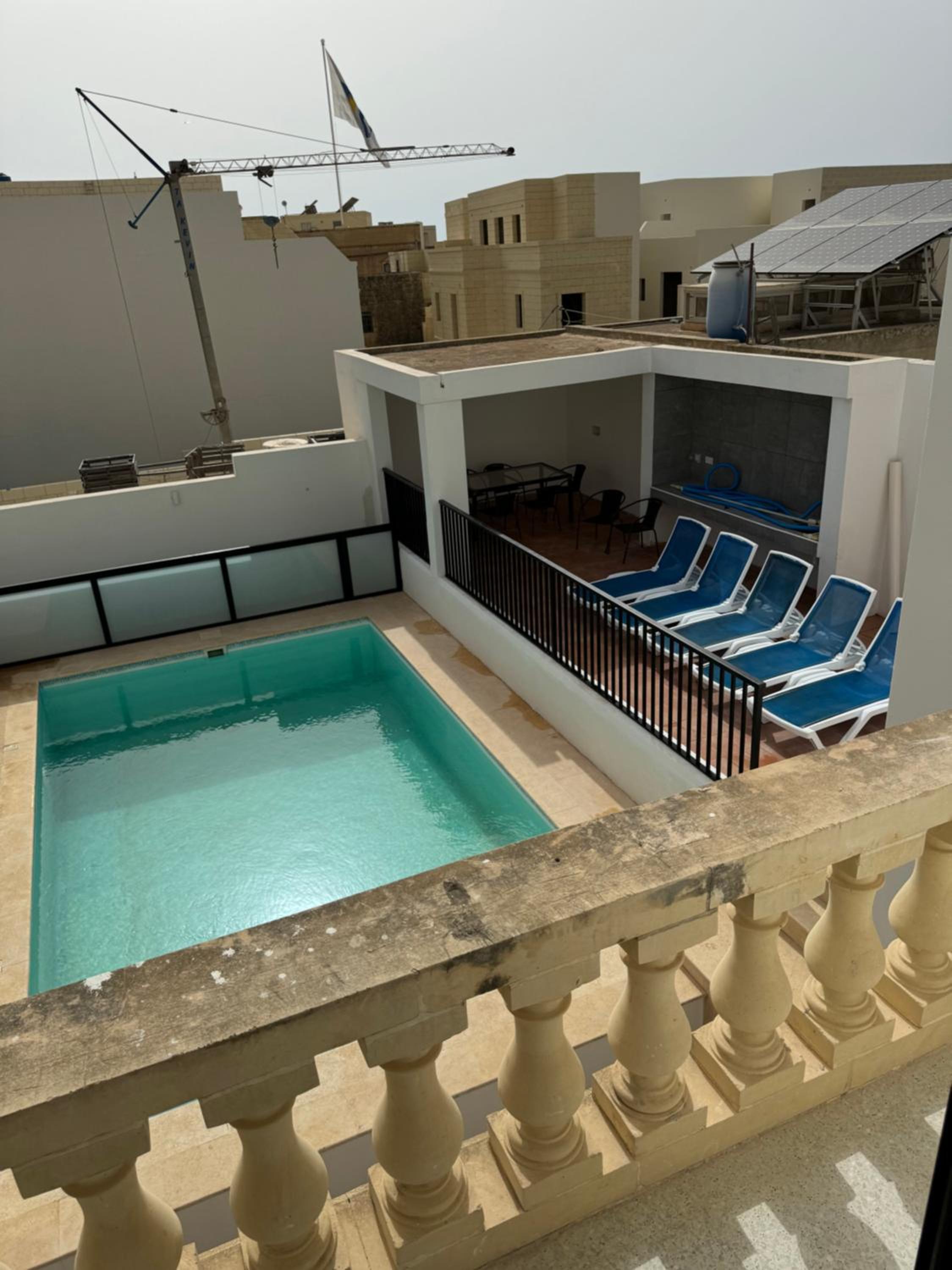 Double Room With Pool View photo 3