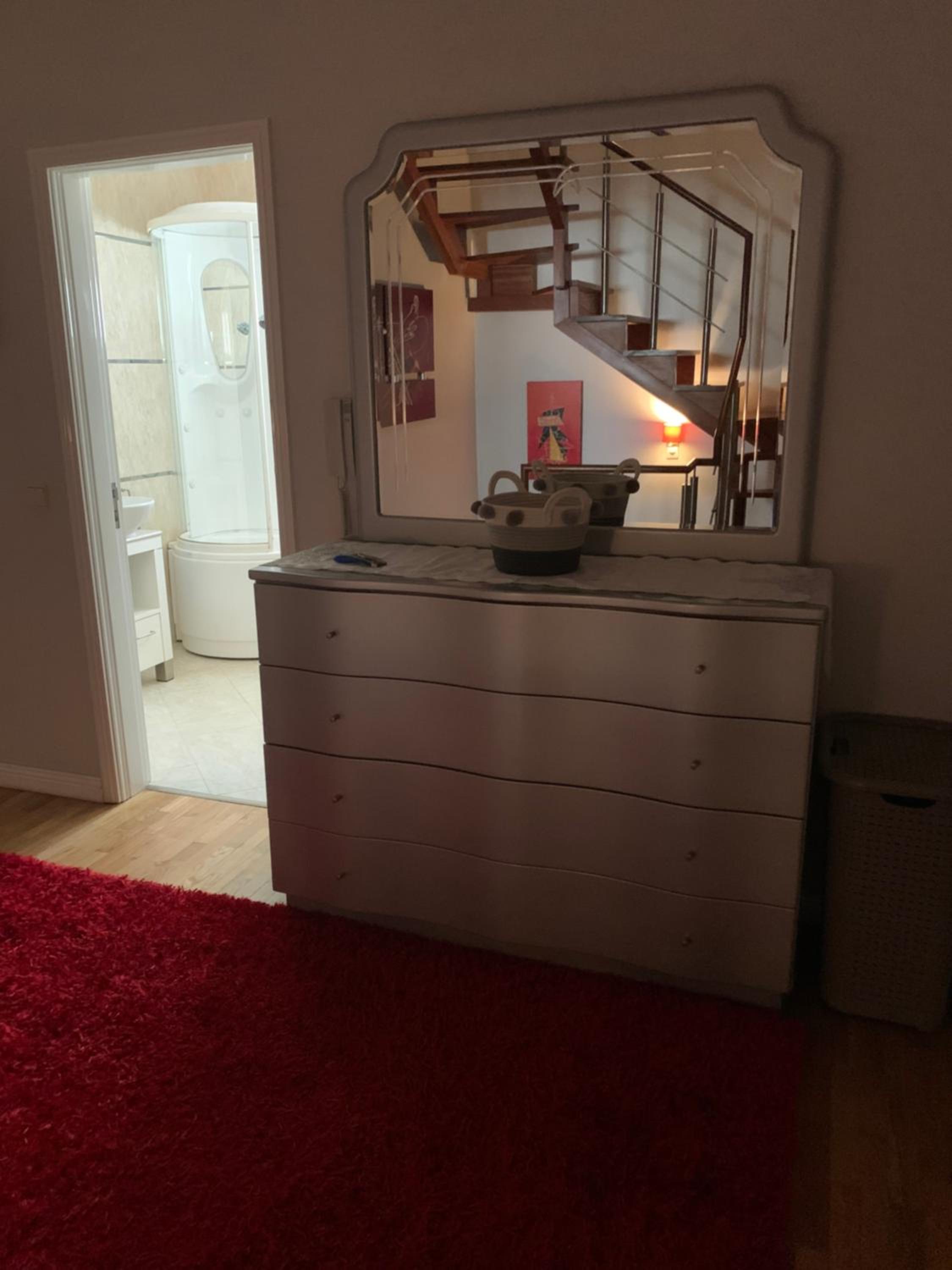 Four-Bedroom House photo 1