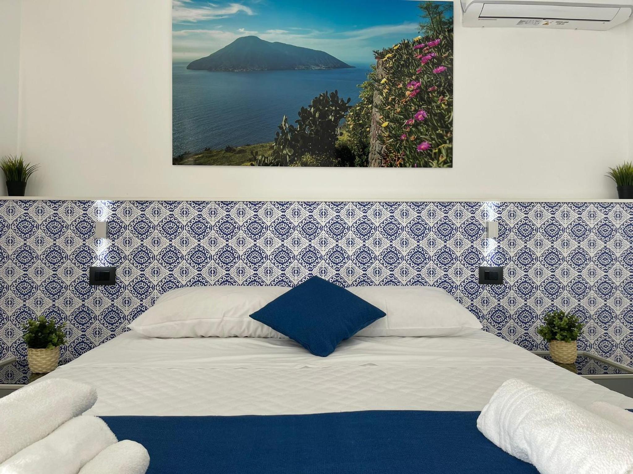 Double or Twin Room with Private Bathroom