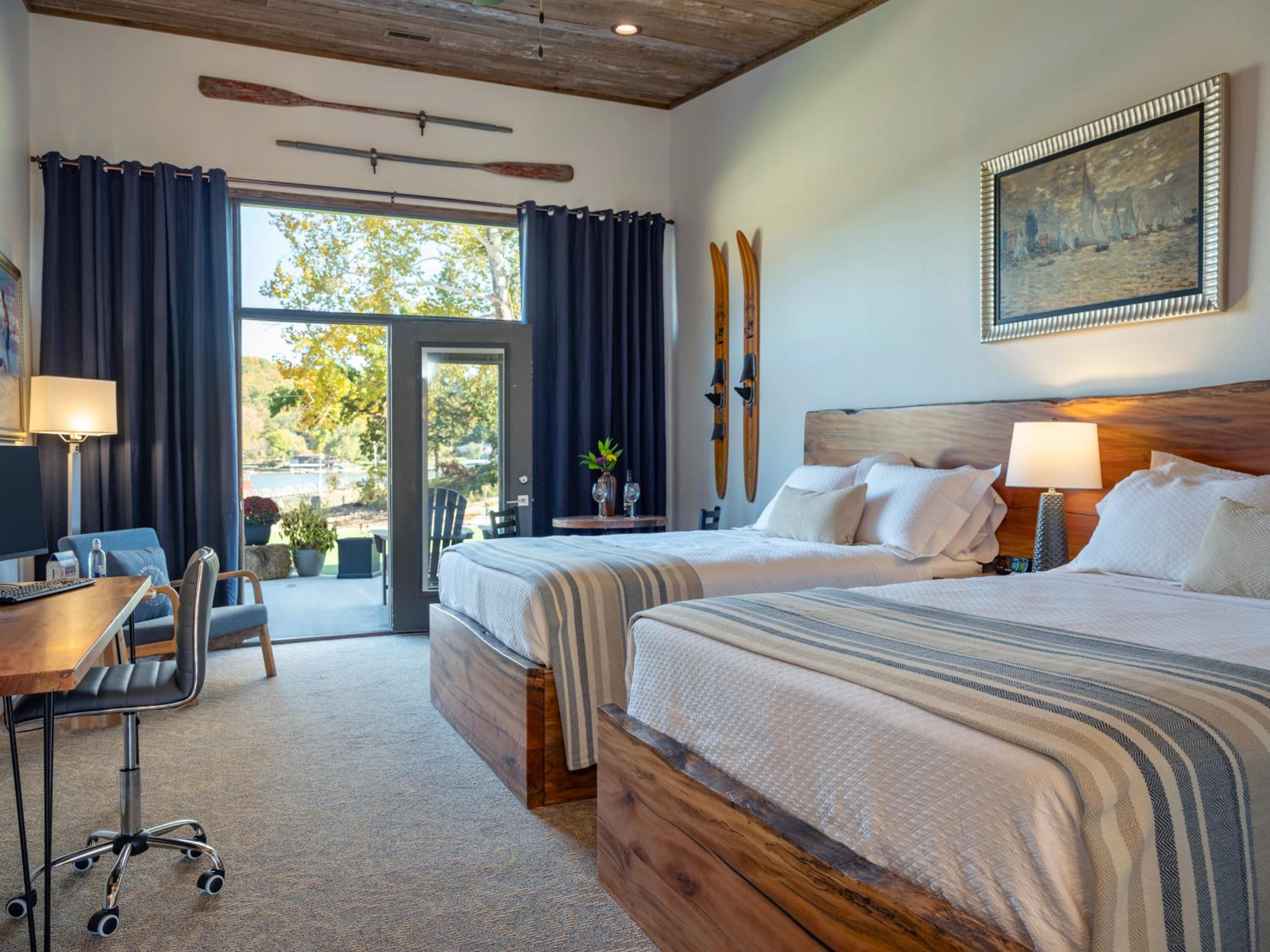 Double Room with Lake View