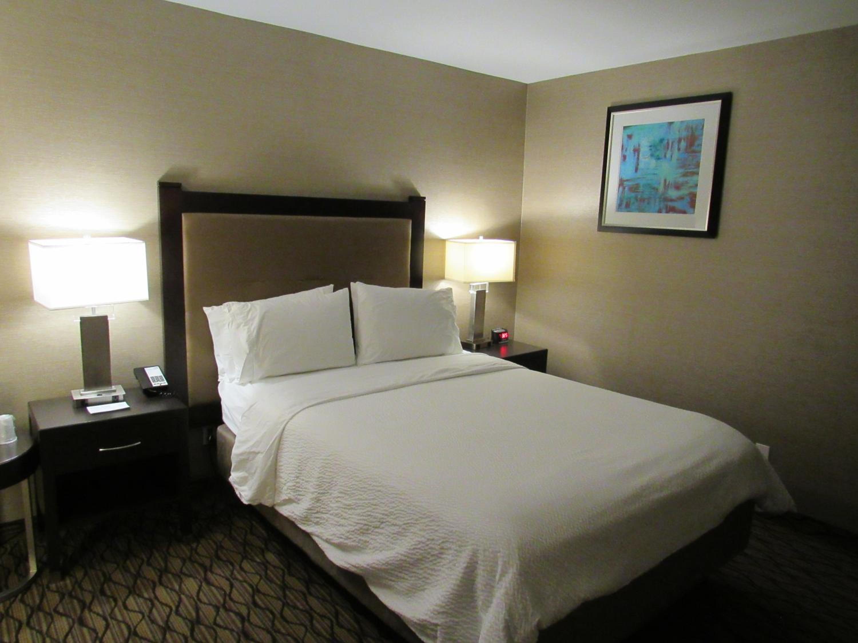 Standard Room photo 2