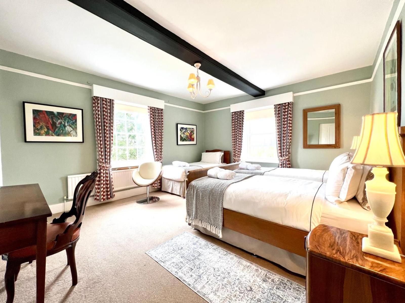 Quadruple Room with Garden View