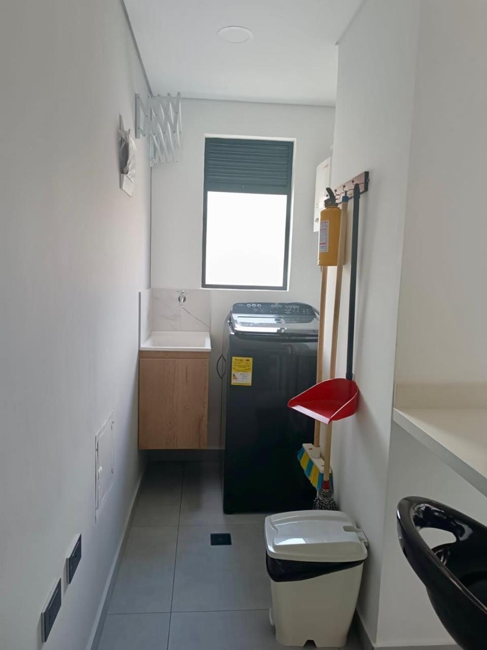 One-Bedroom Apartment photo 3
