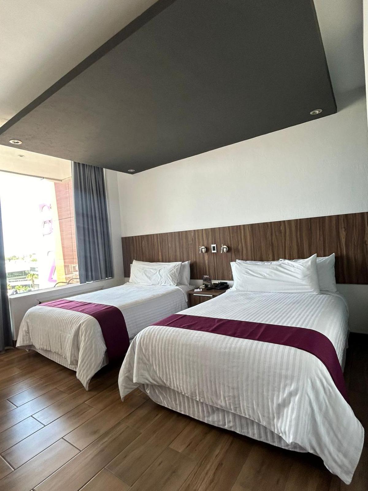 Standard Twin Room - Photo 18