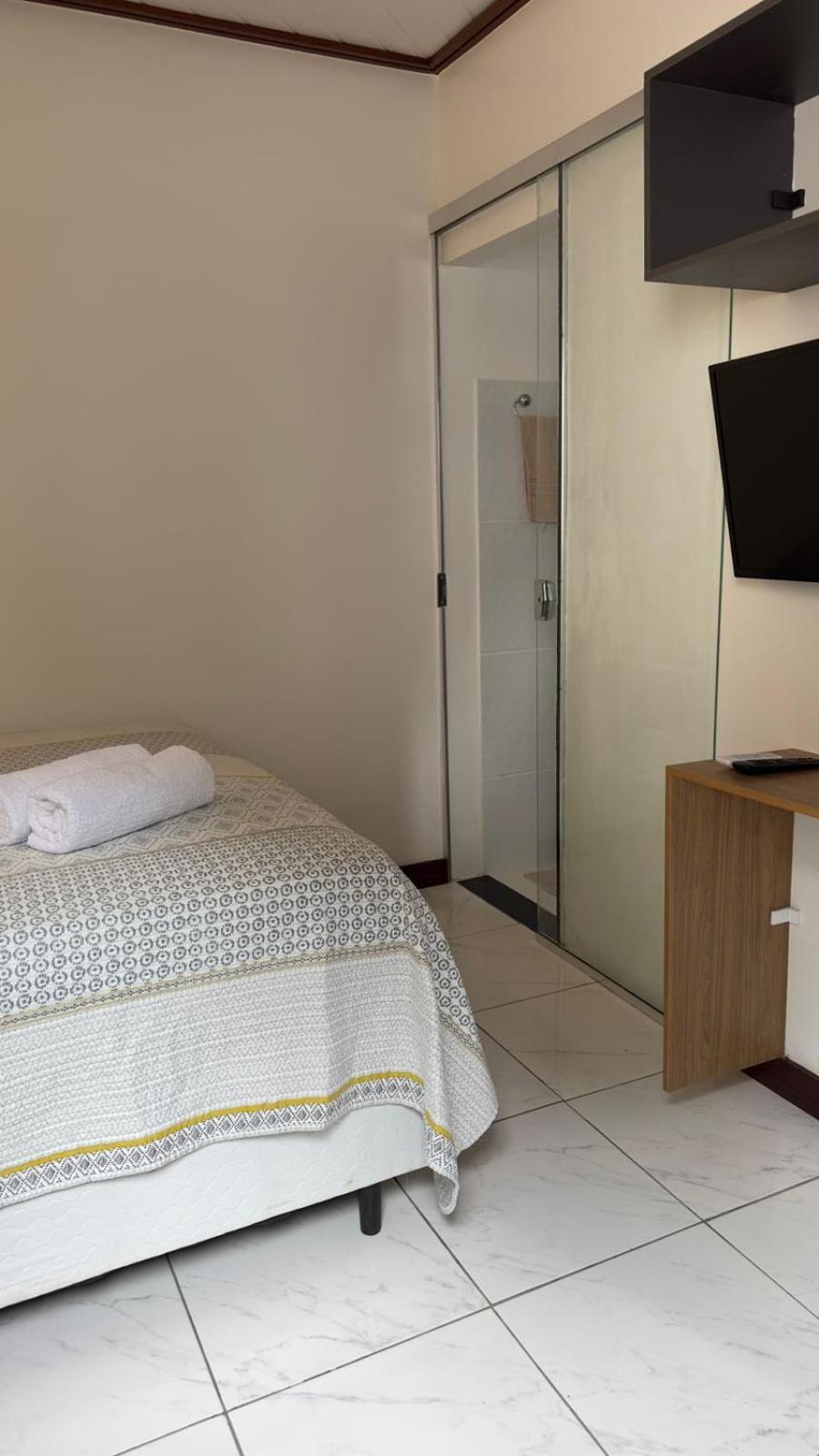 Double or Twin Room photo 2