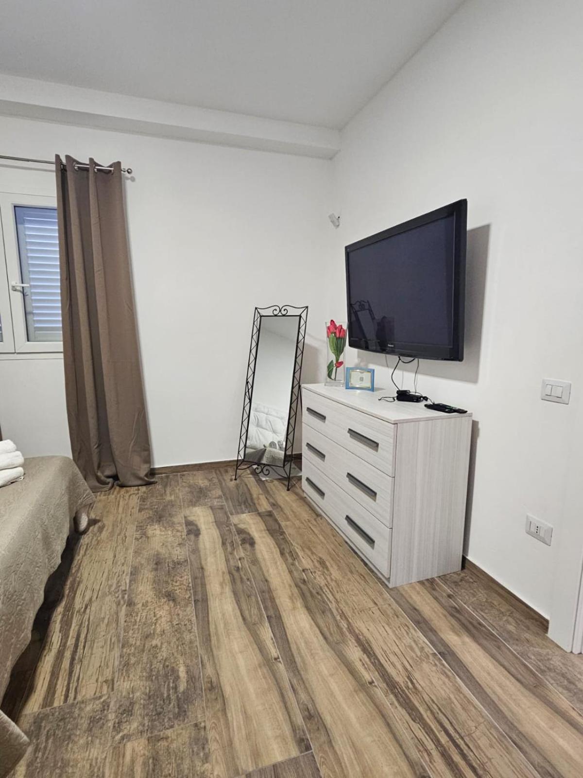 Two-Bedroom Apartment photo 3