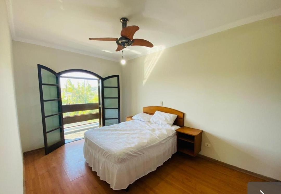 Four-Bedroom House photo 1
