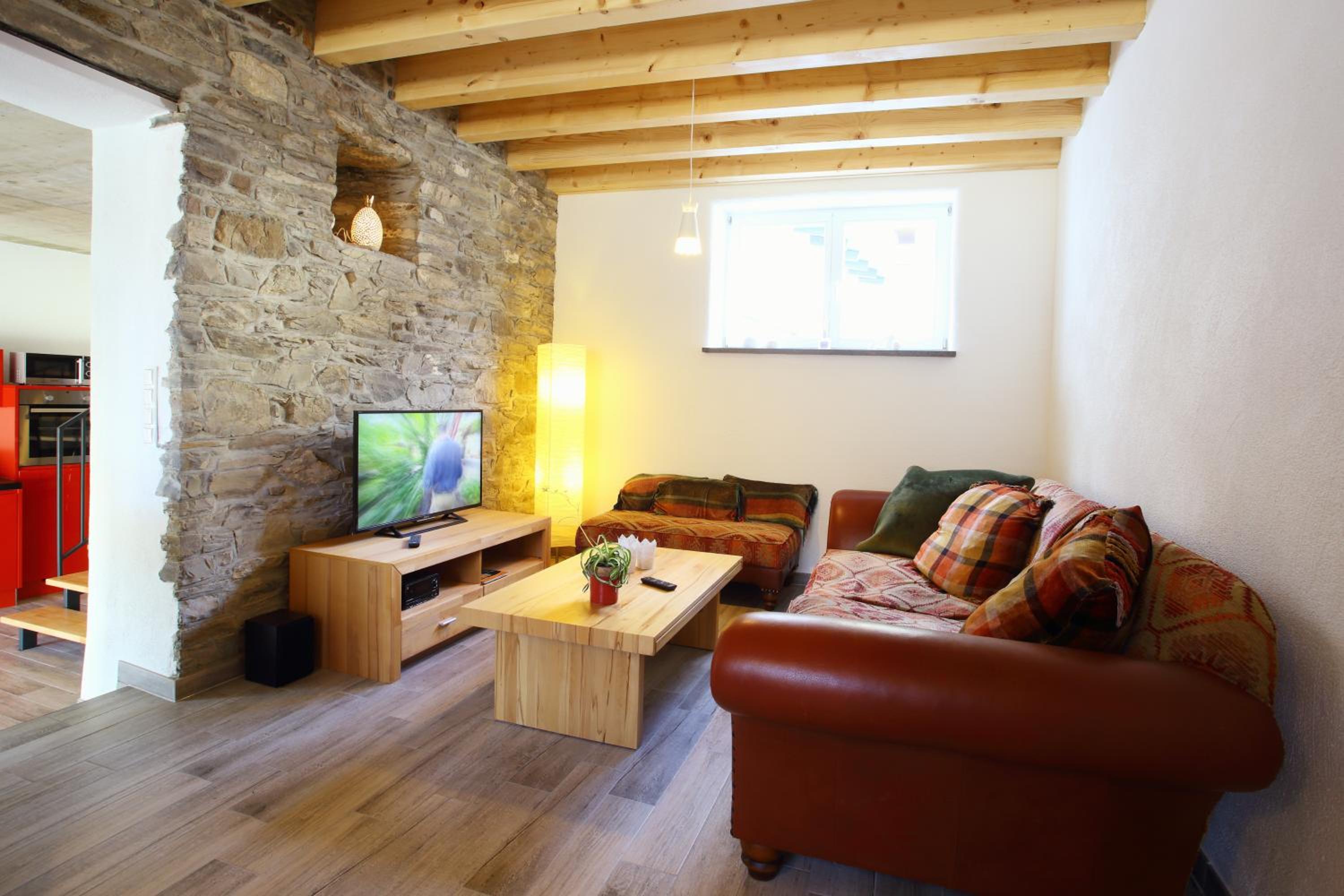 Apartment - Split Level photo 3