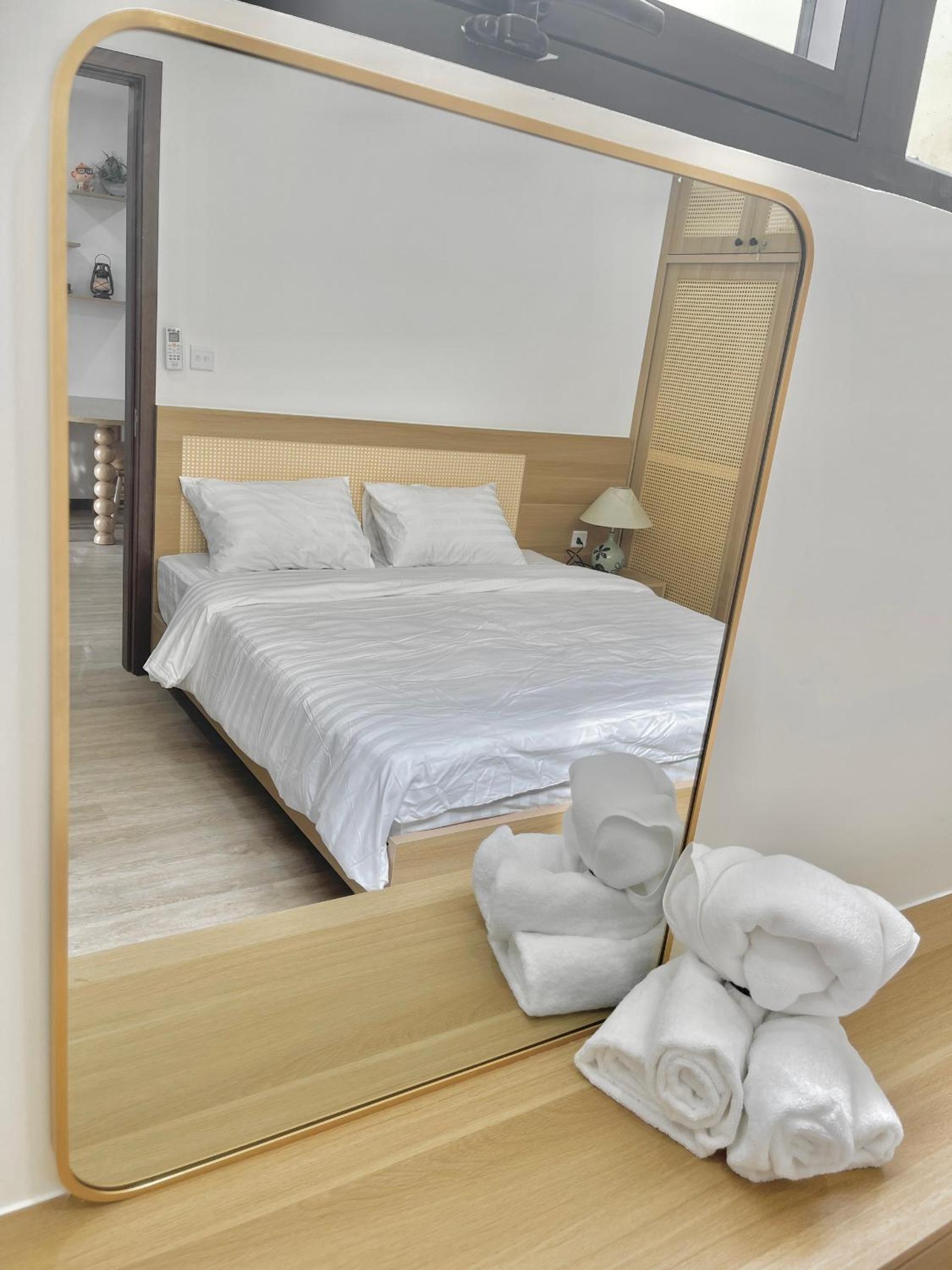 One-Bedroom Apartment with City View photo 1