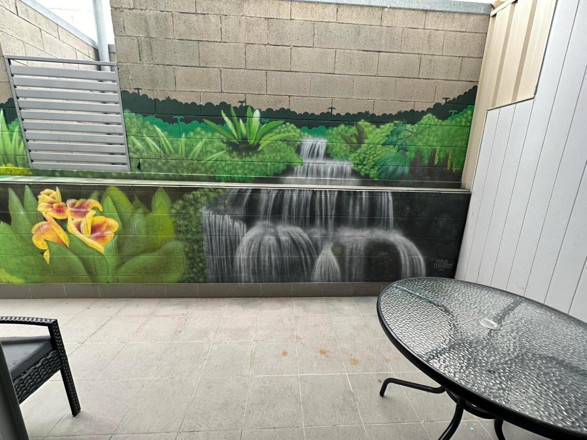 One Bedroom Apartment - Pet Friendly