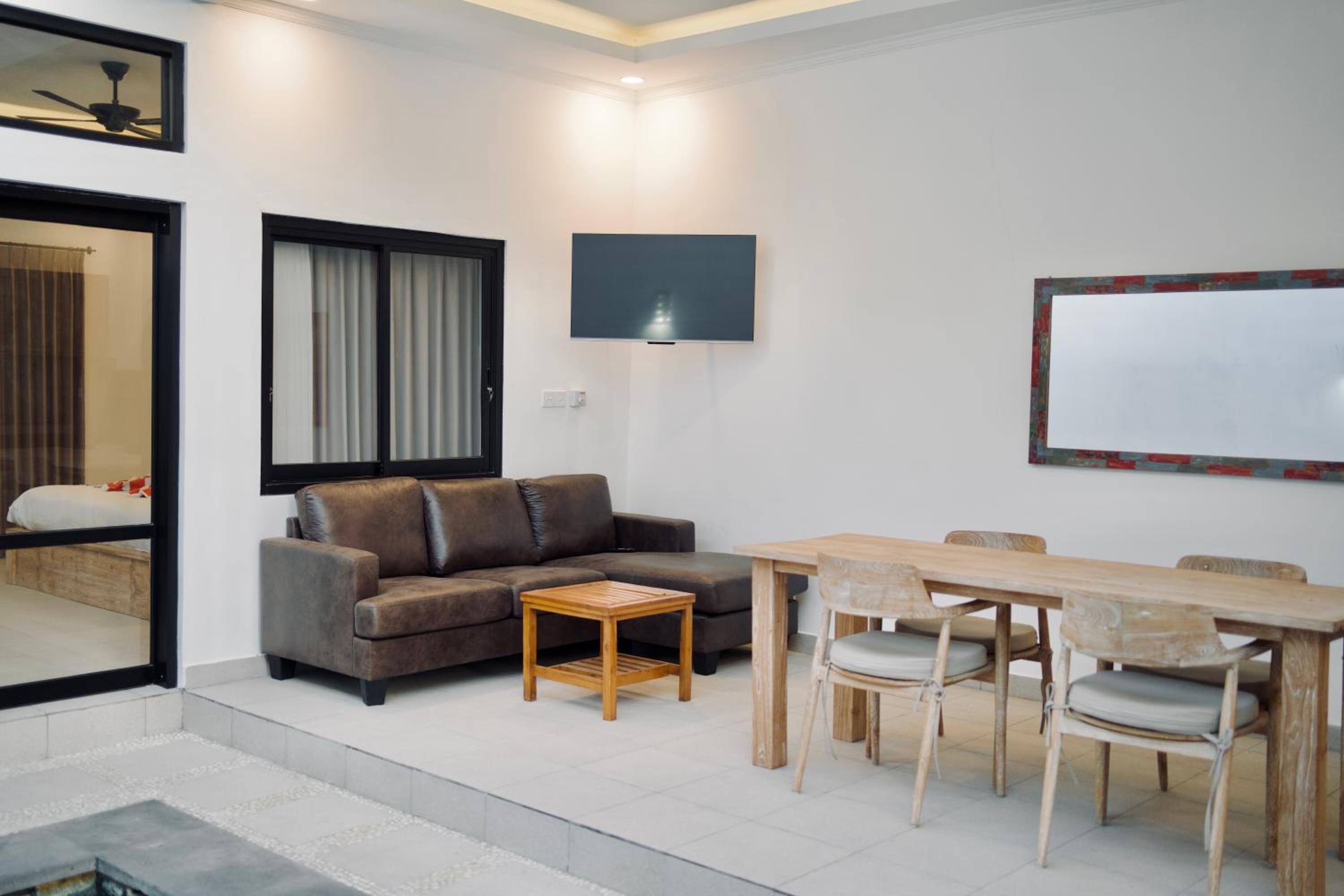 One-Bedroom Villa photo 2
