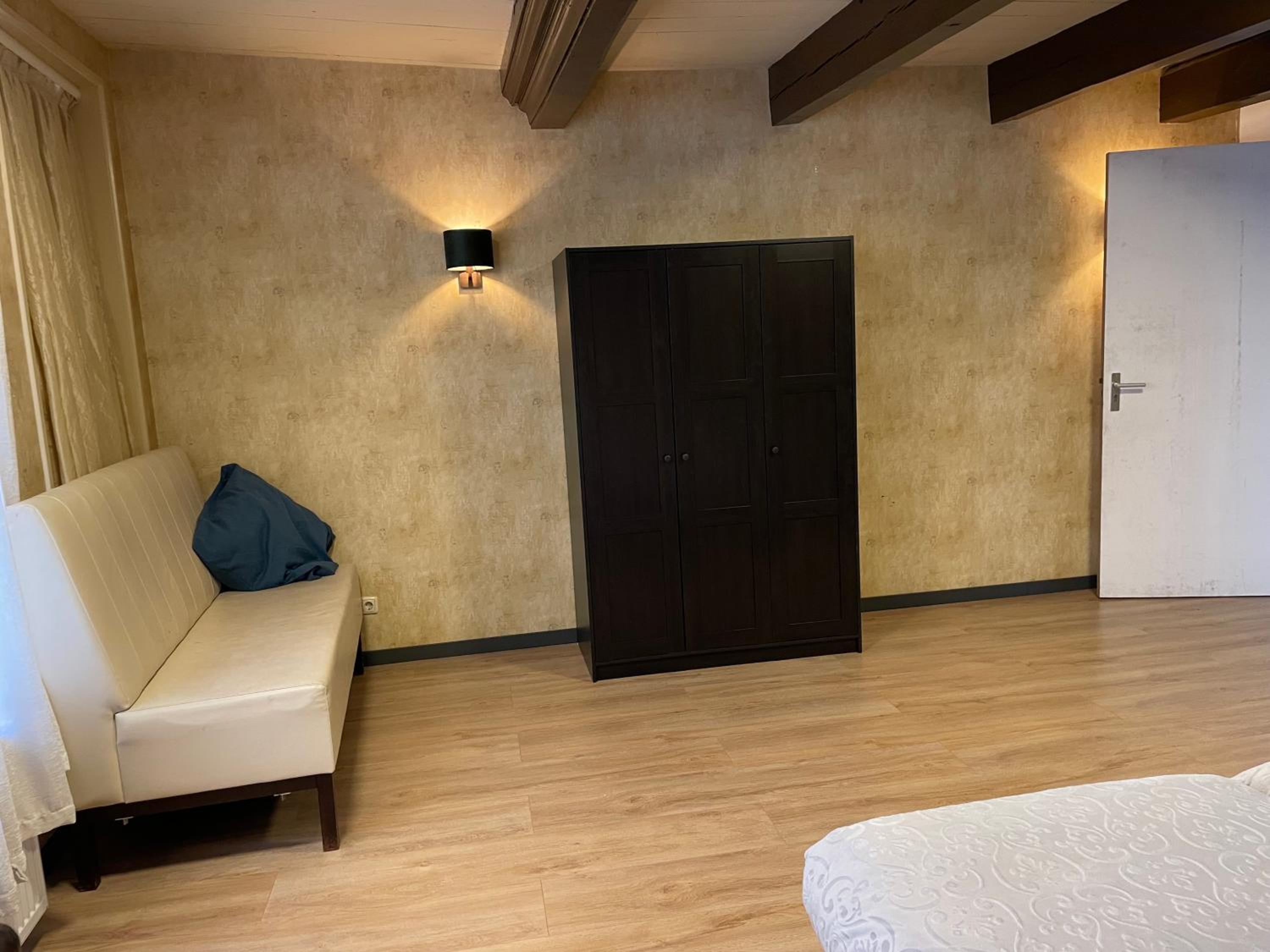 Apartment - Ground Floor photo 2