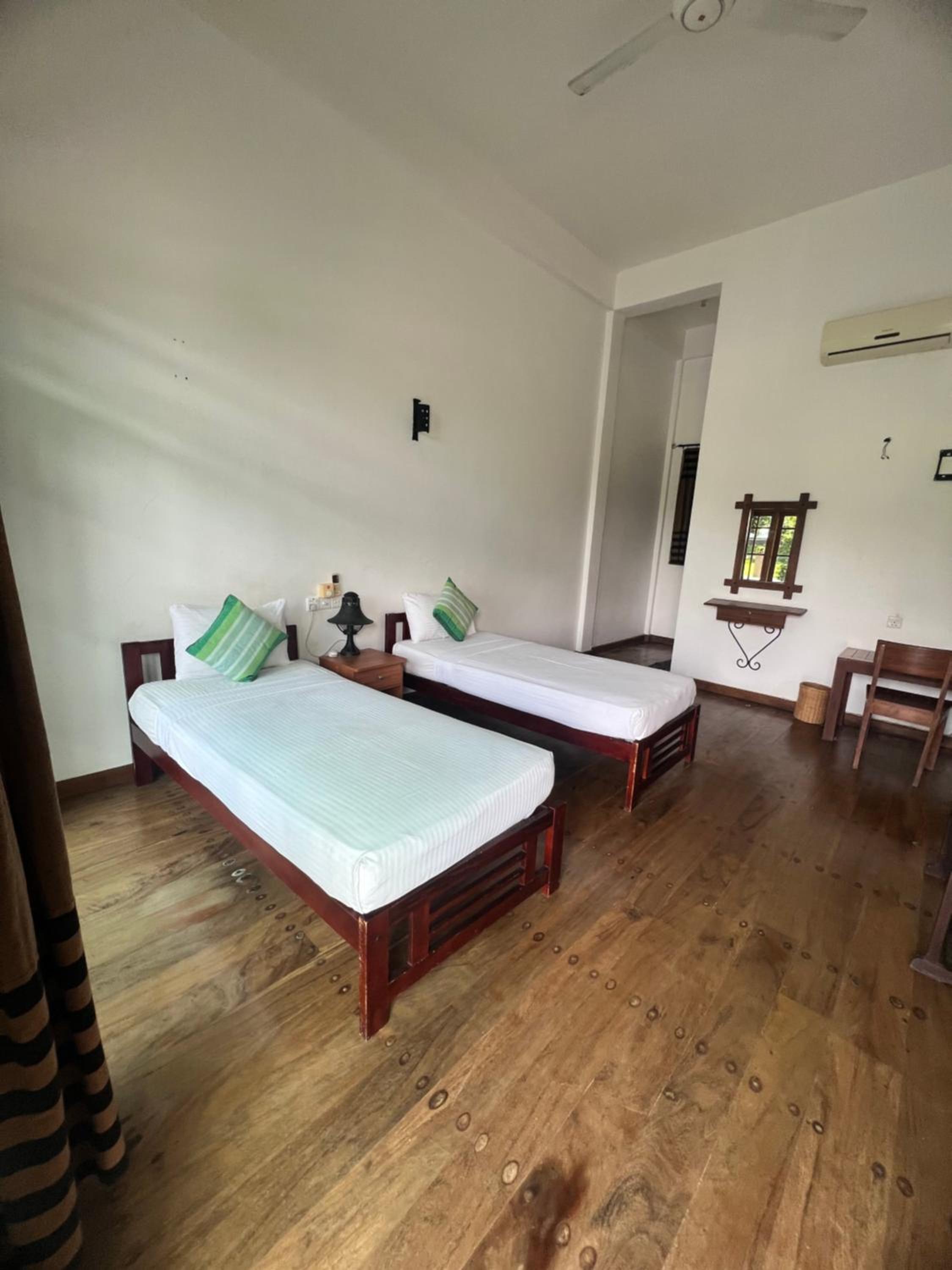 Double Room with Pool View photo 1