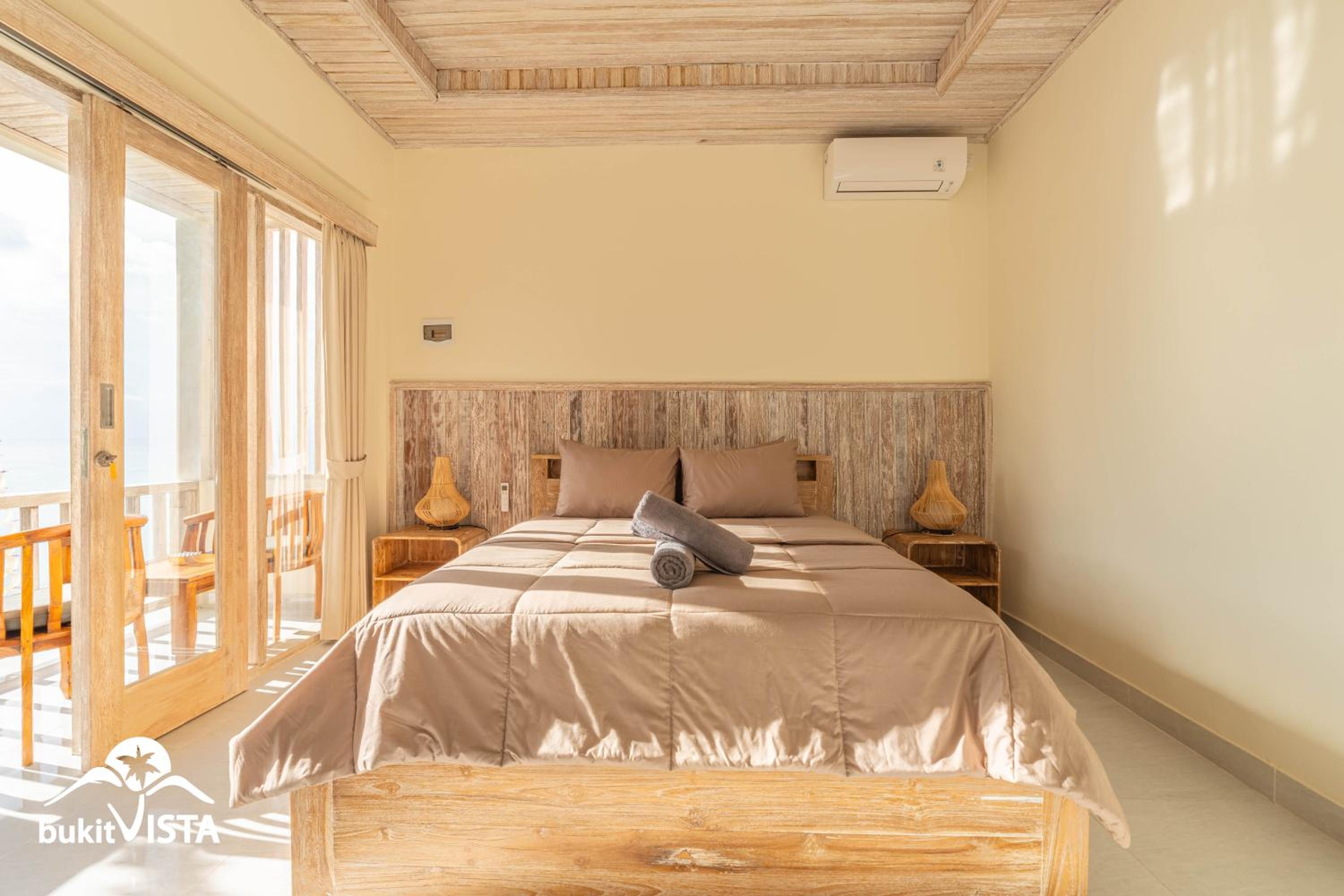 Double Room with Balcony and Sea View - Photo 7