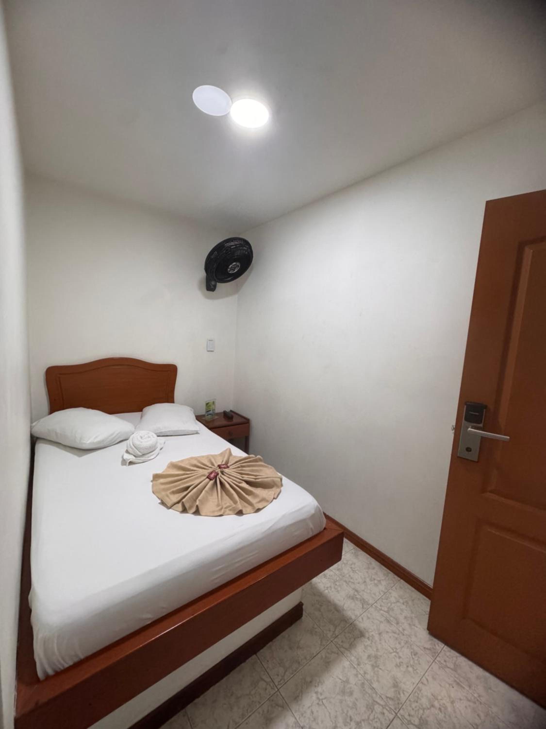 Single Room With Private Bathroom