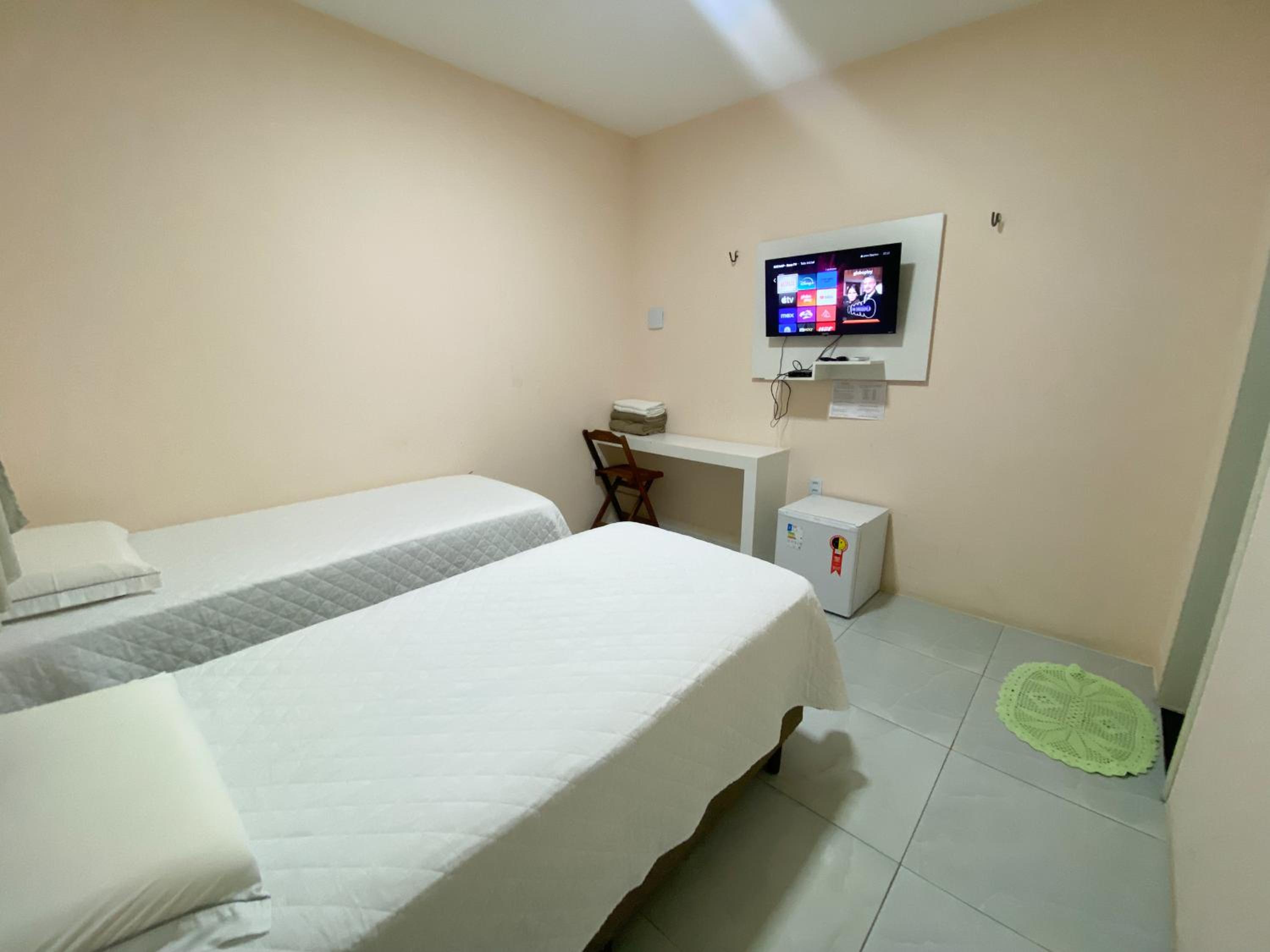 Standard Twin Room photo 1