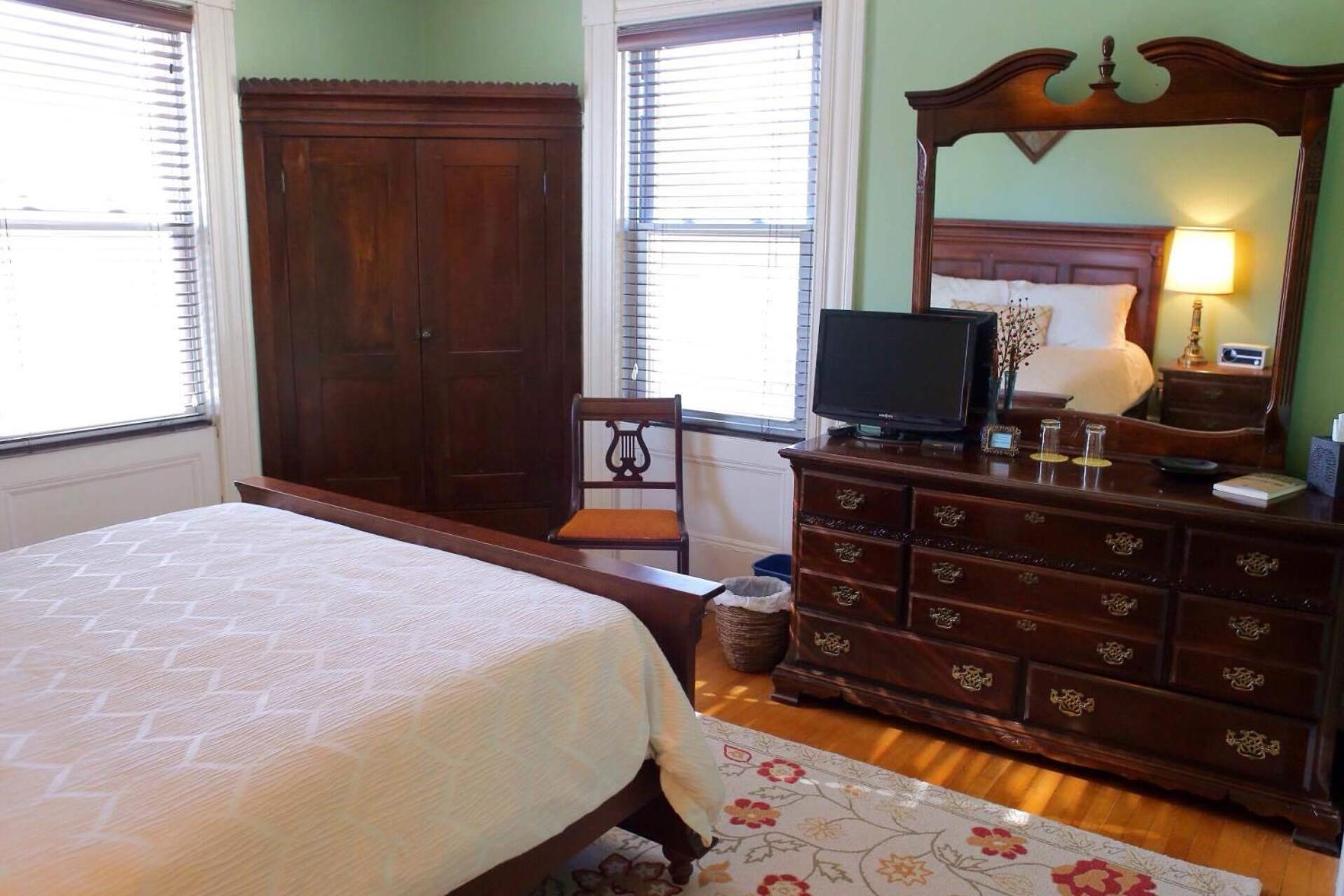 Deluxe Queen Room photo 1