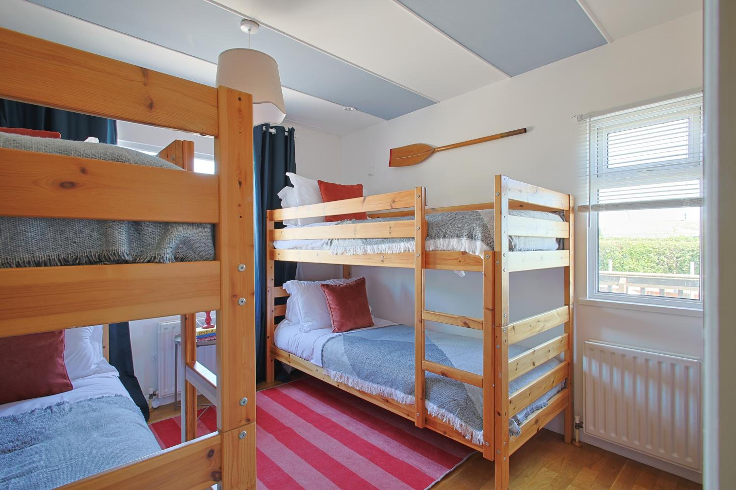 Three-Bedroom House photo 2