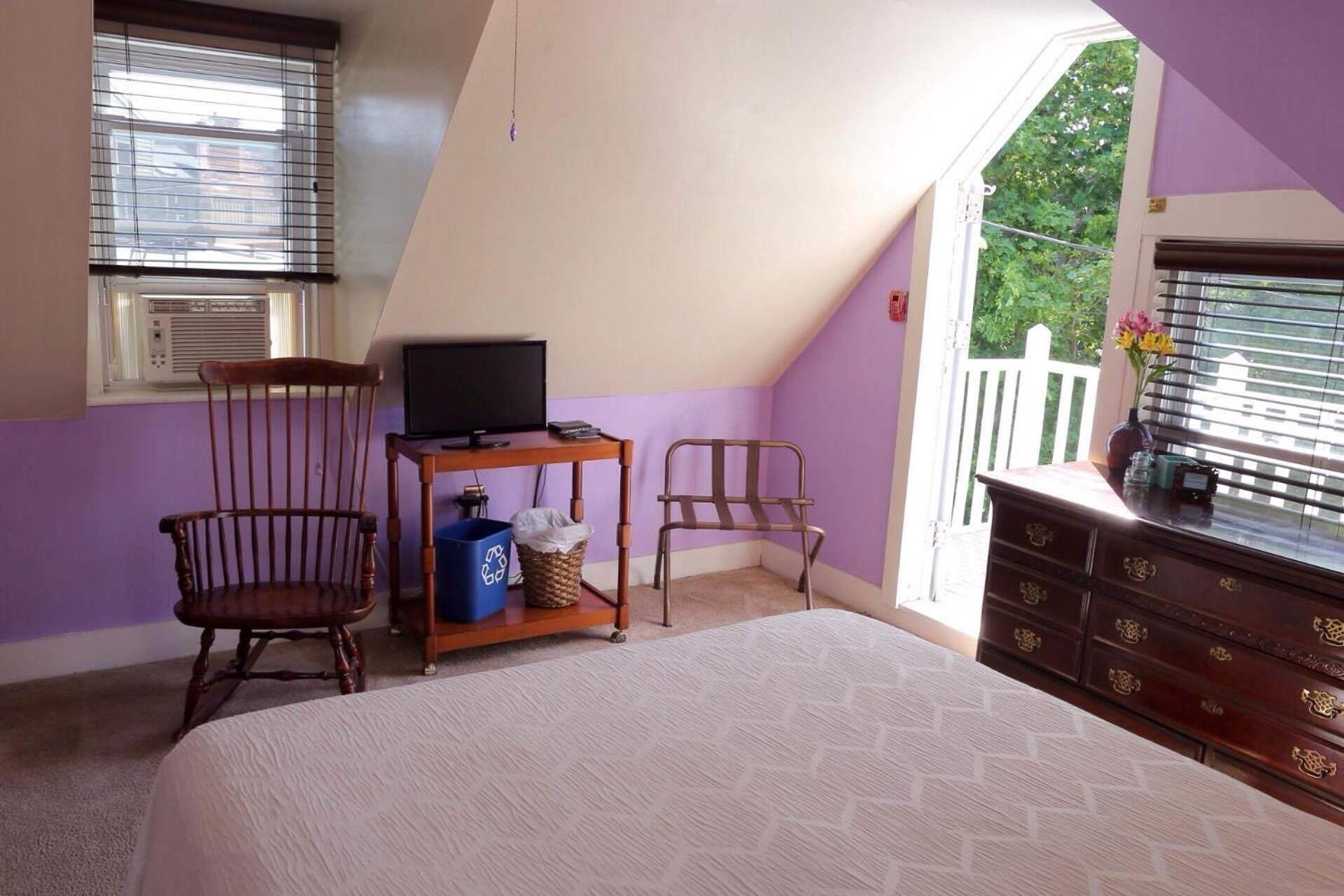 Deluxe Queen Room photo 3