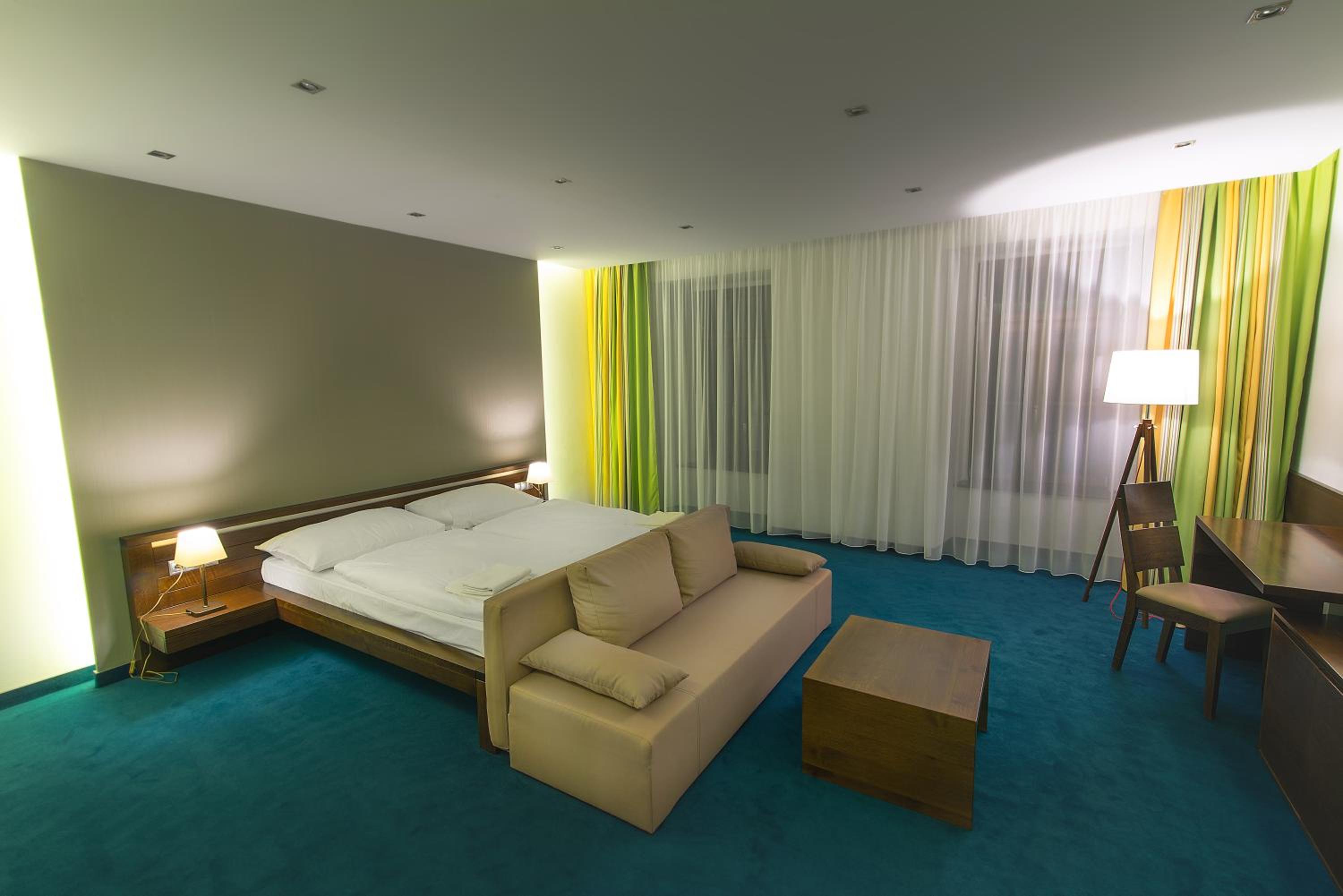 Double Room - Photo 20