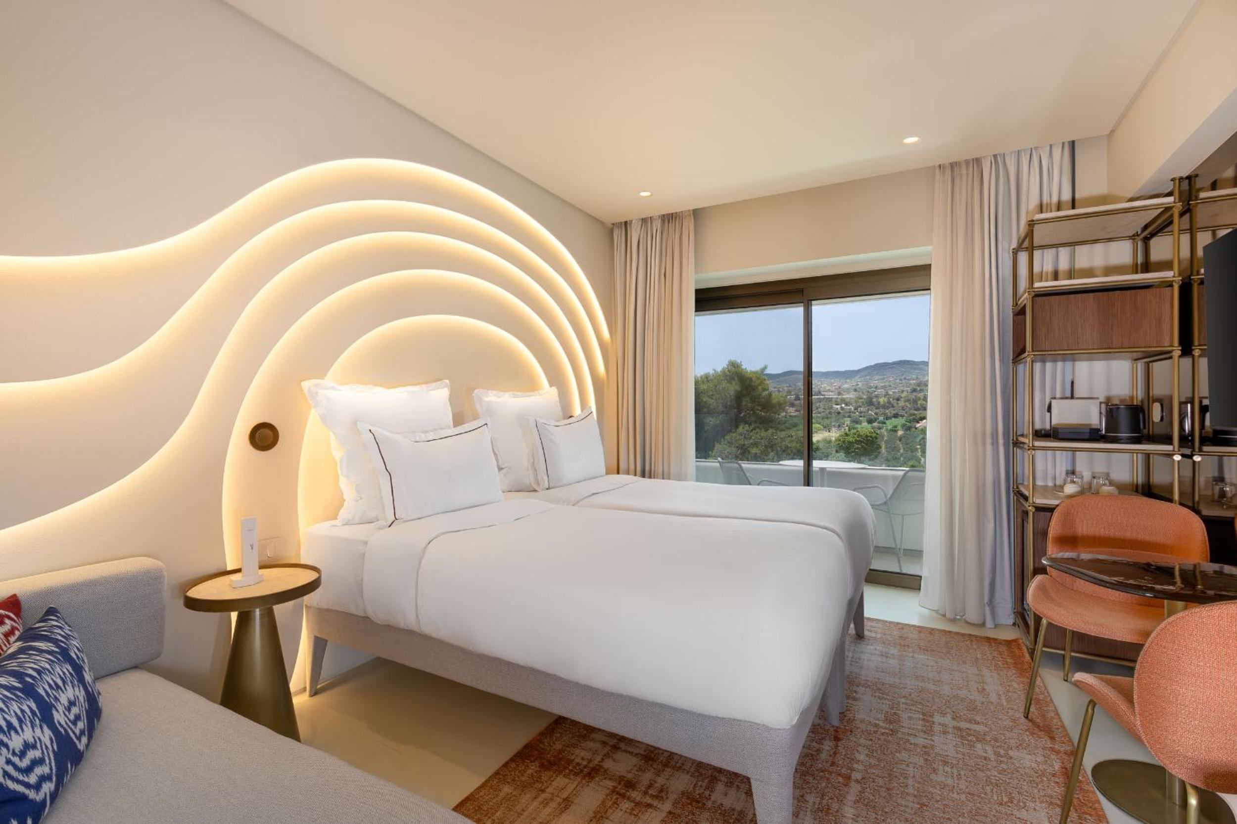 Classic Twin Room - Photo 6