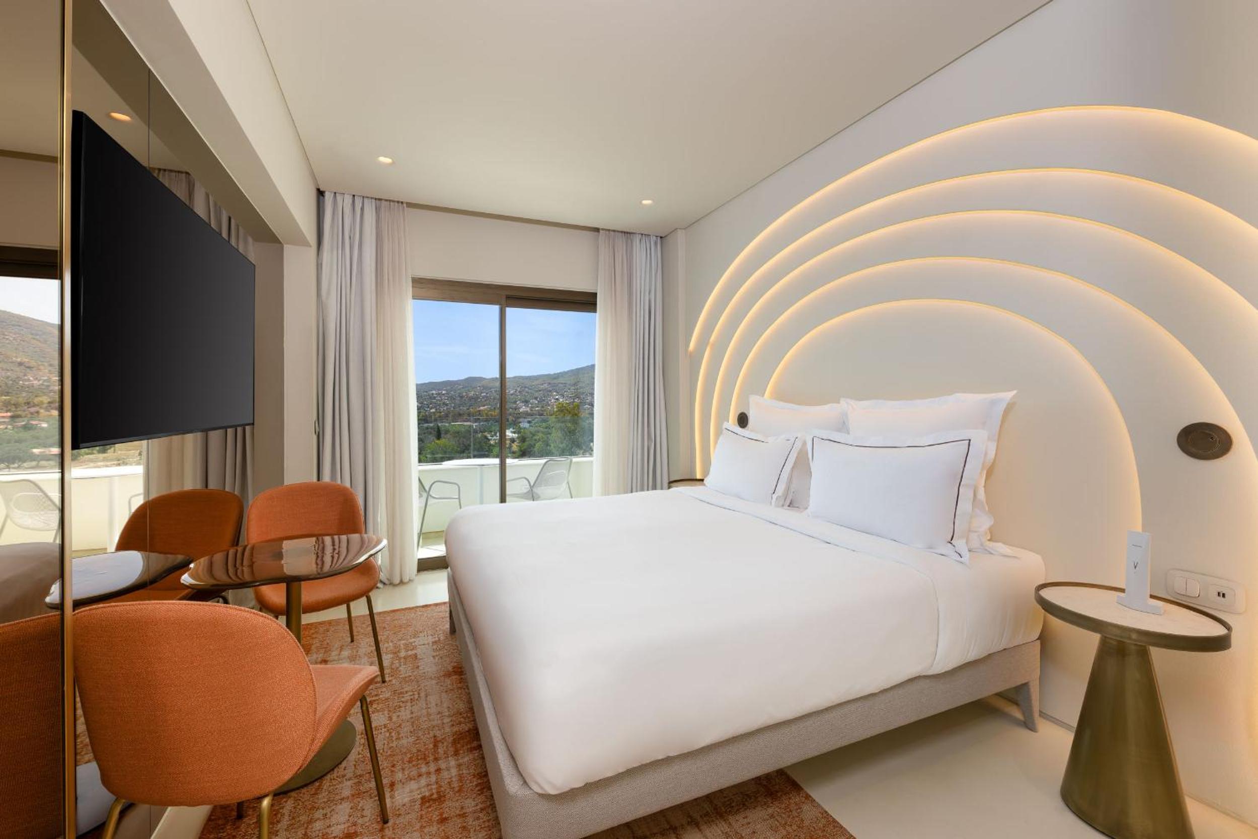 Classic King Room - Photo 1