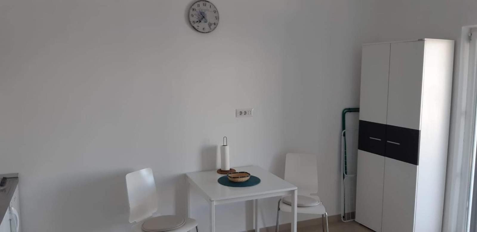 Studio with Sea View photo 3