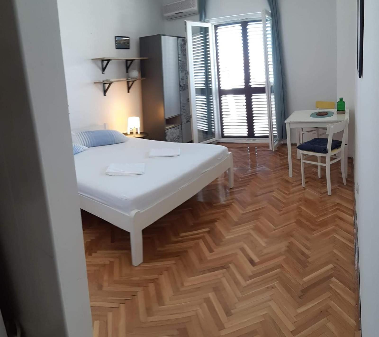 Studio Apartment with Sea View photo 2
