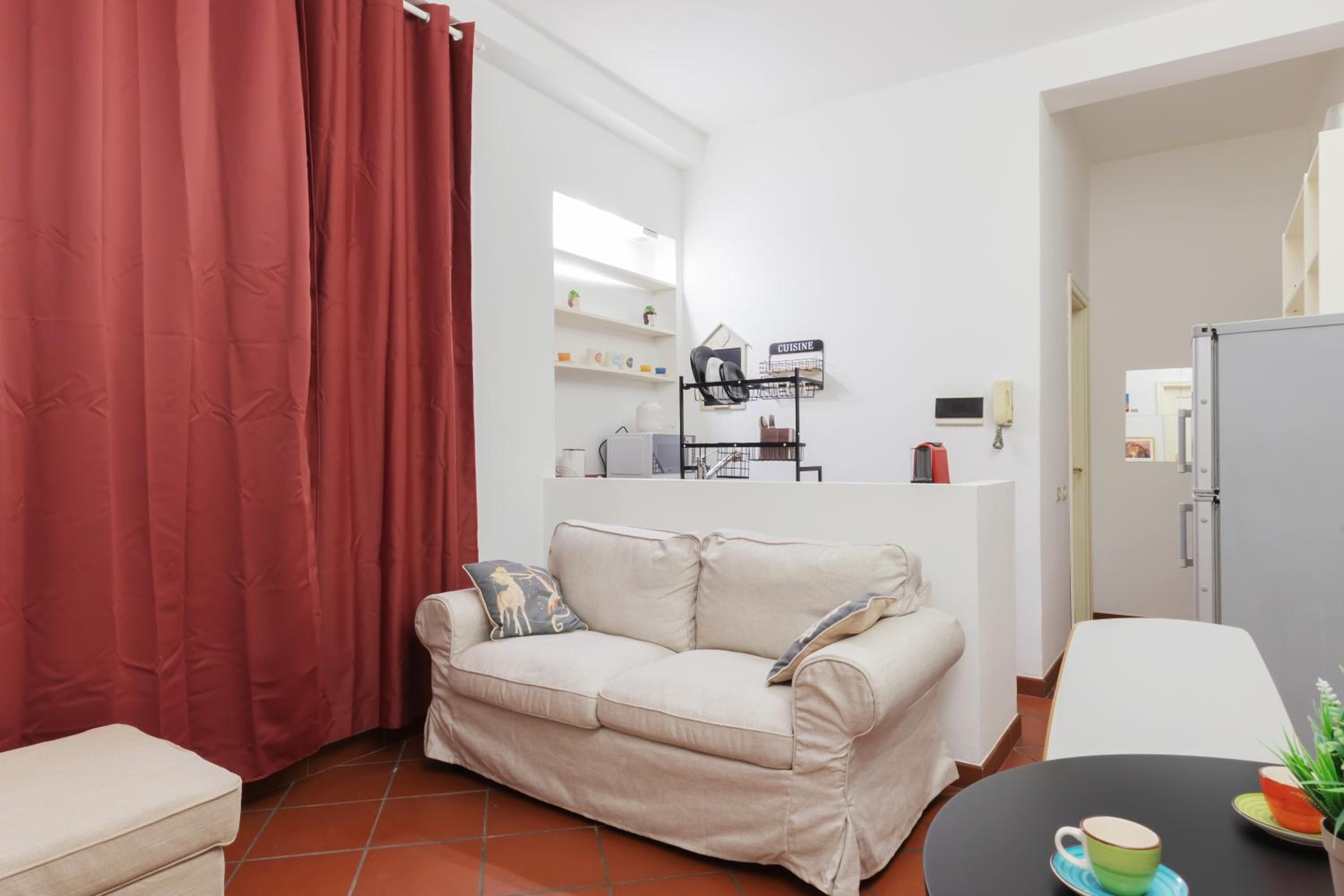 One-Bedroom Apartment