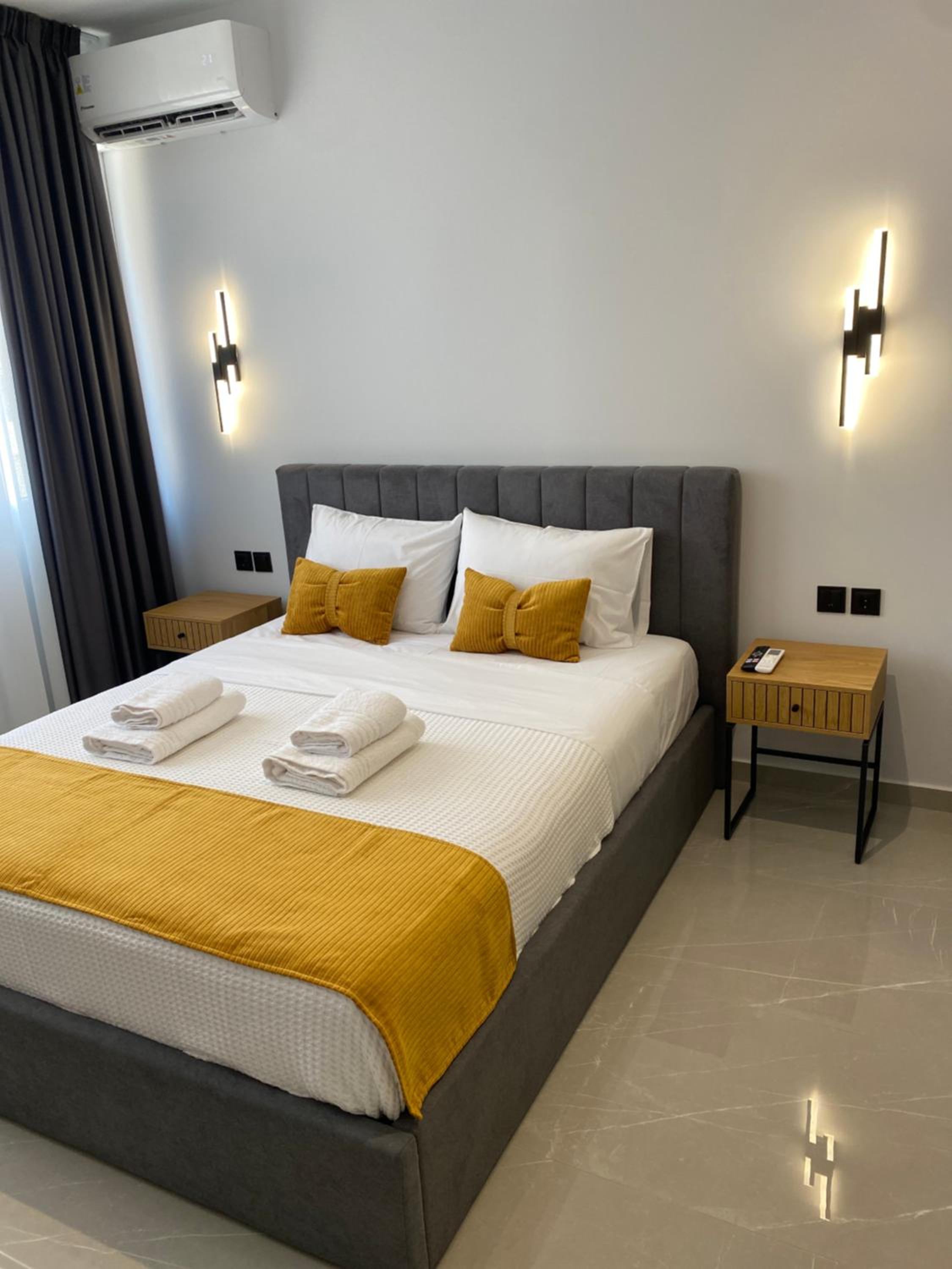 Luxury Triple Room