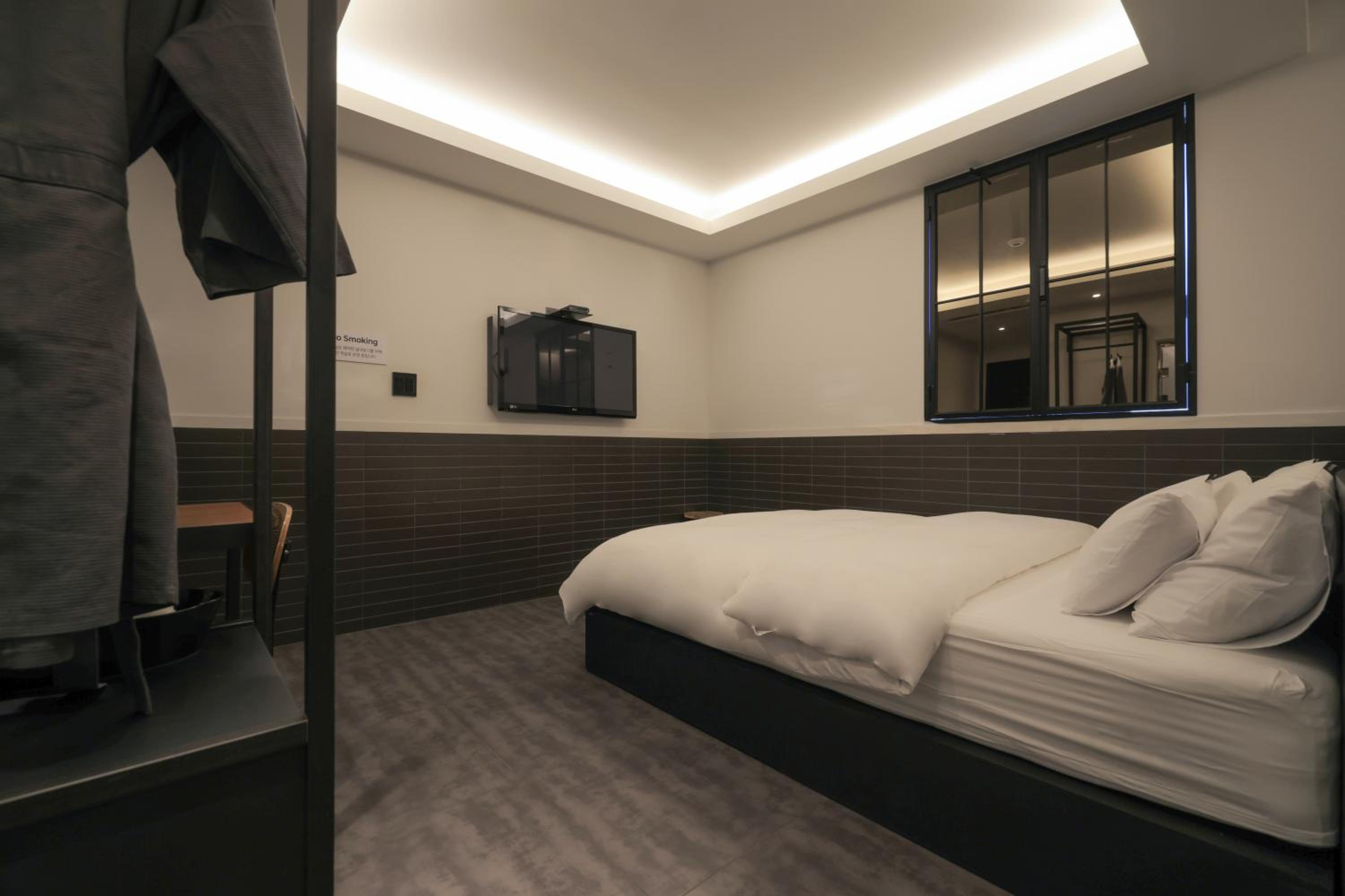 Deluxe Double Room photo 3