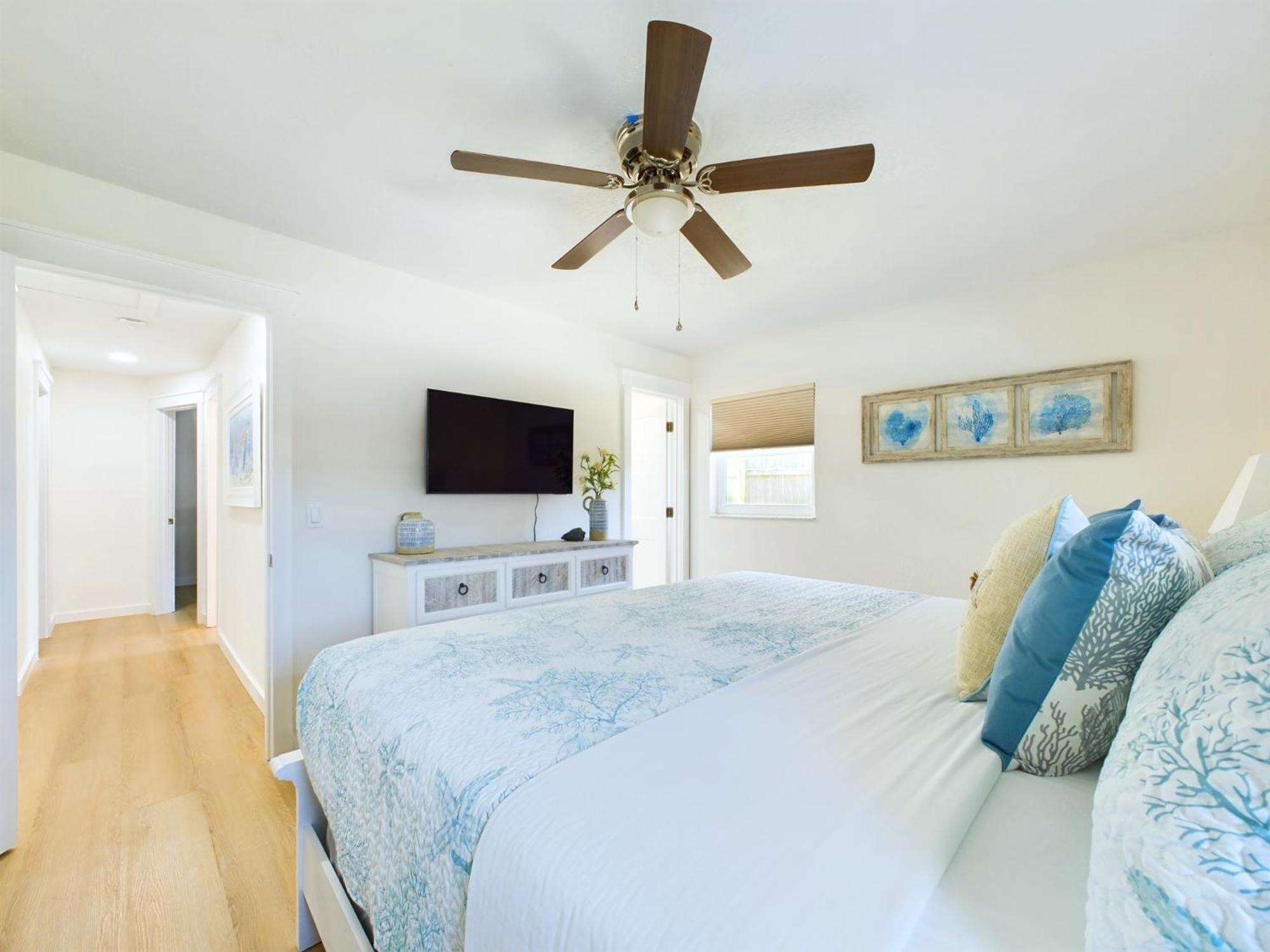 Three-Bedroom House photo 1