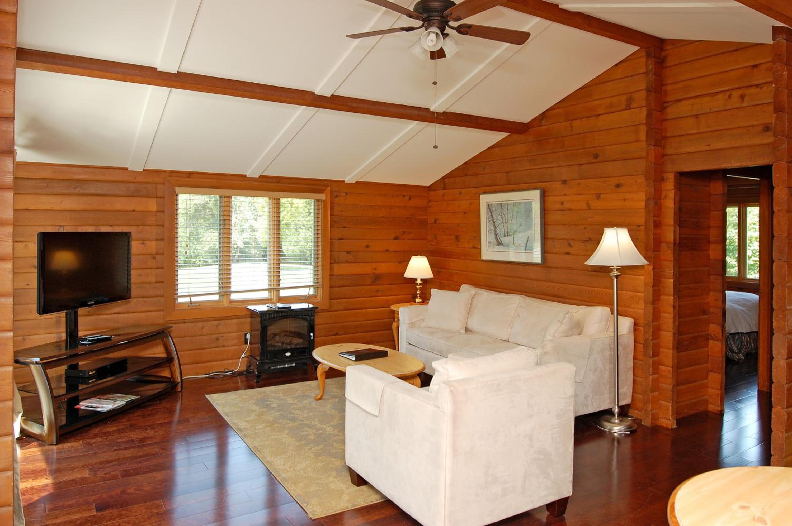 One-Bedroom Cottage photo 3