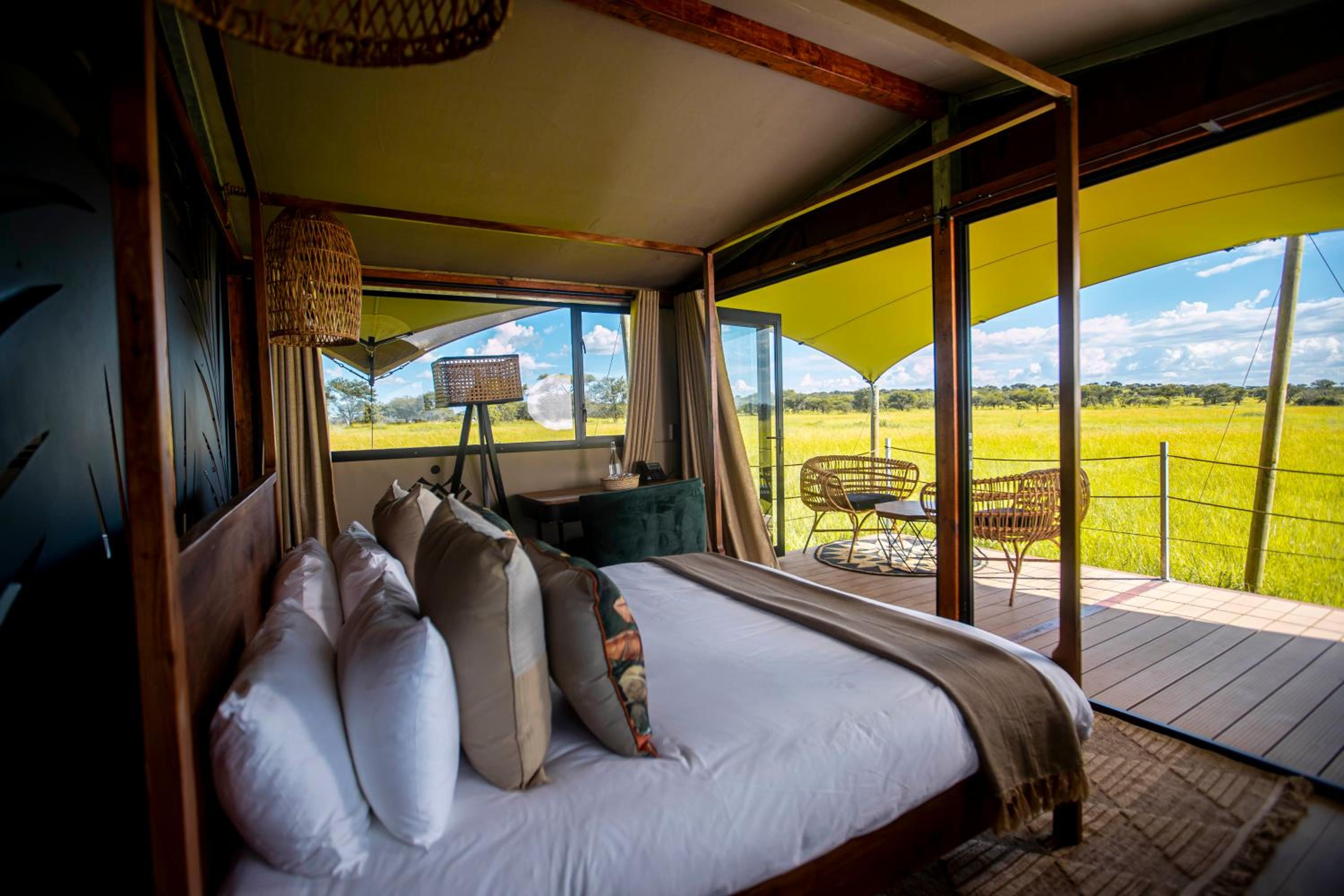 Deluxe Double Room with Balcony photo 1