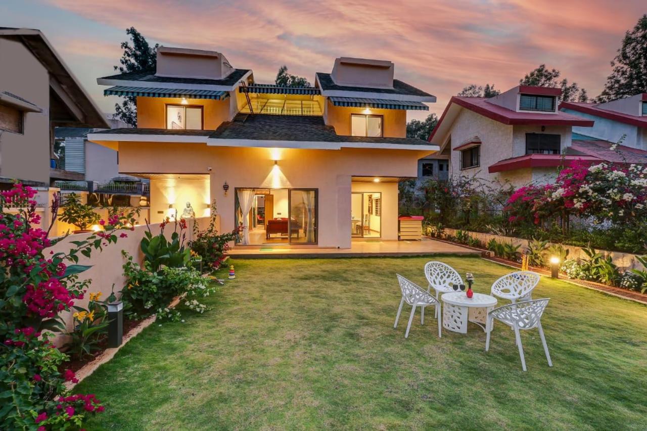 Three-Bedroom Villa photo 3