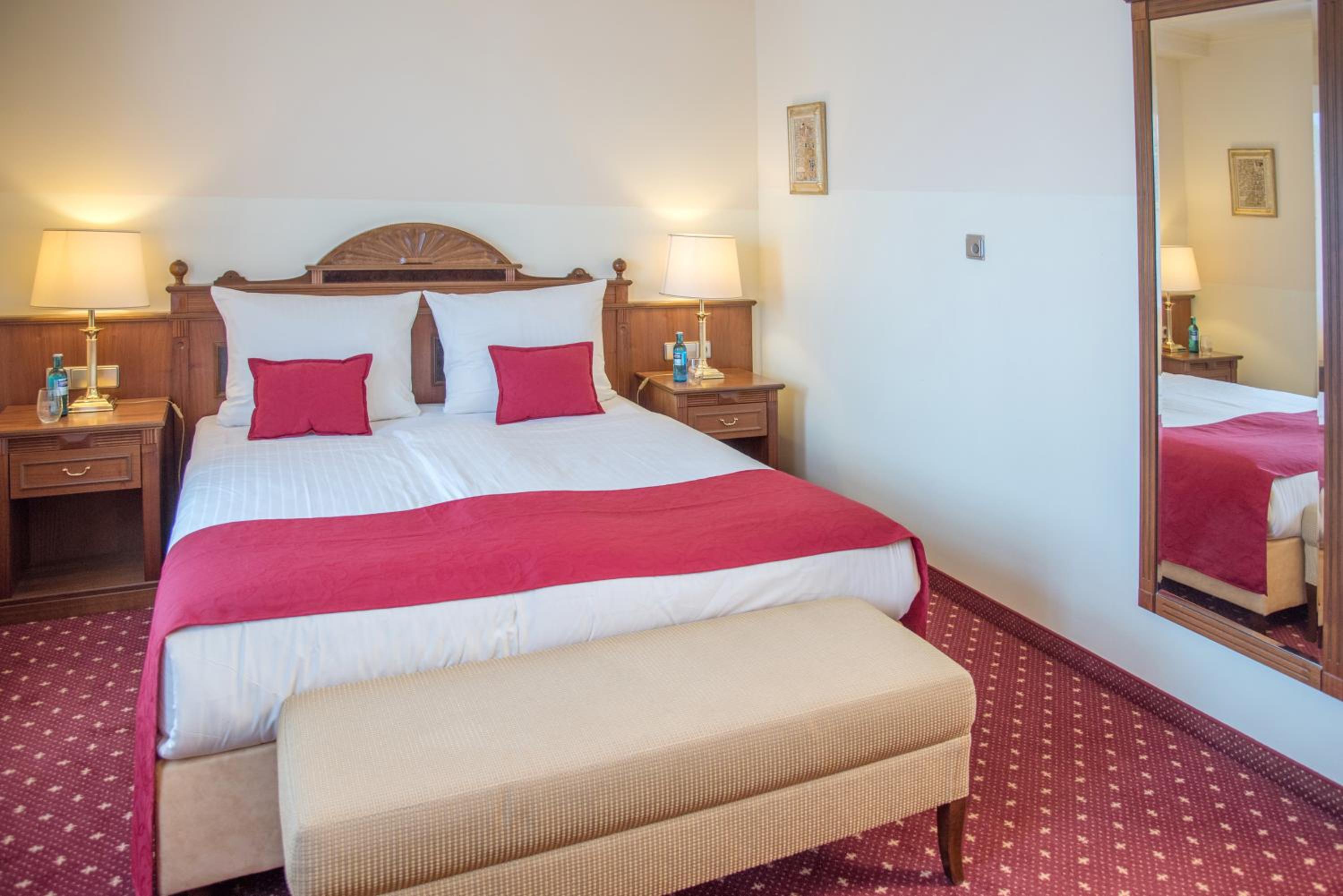 Deluxe Double Room photo 3