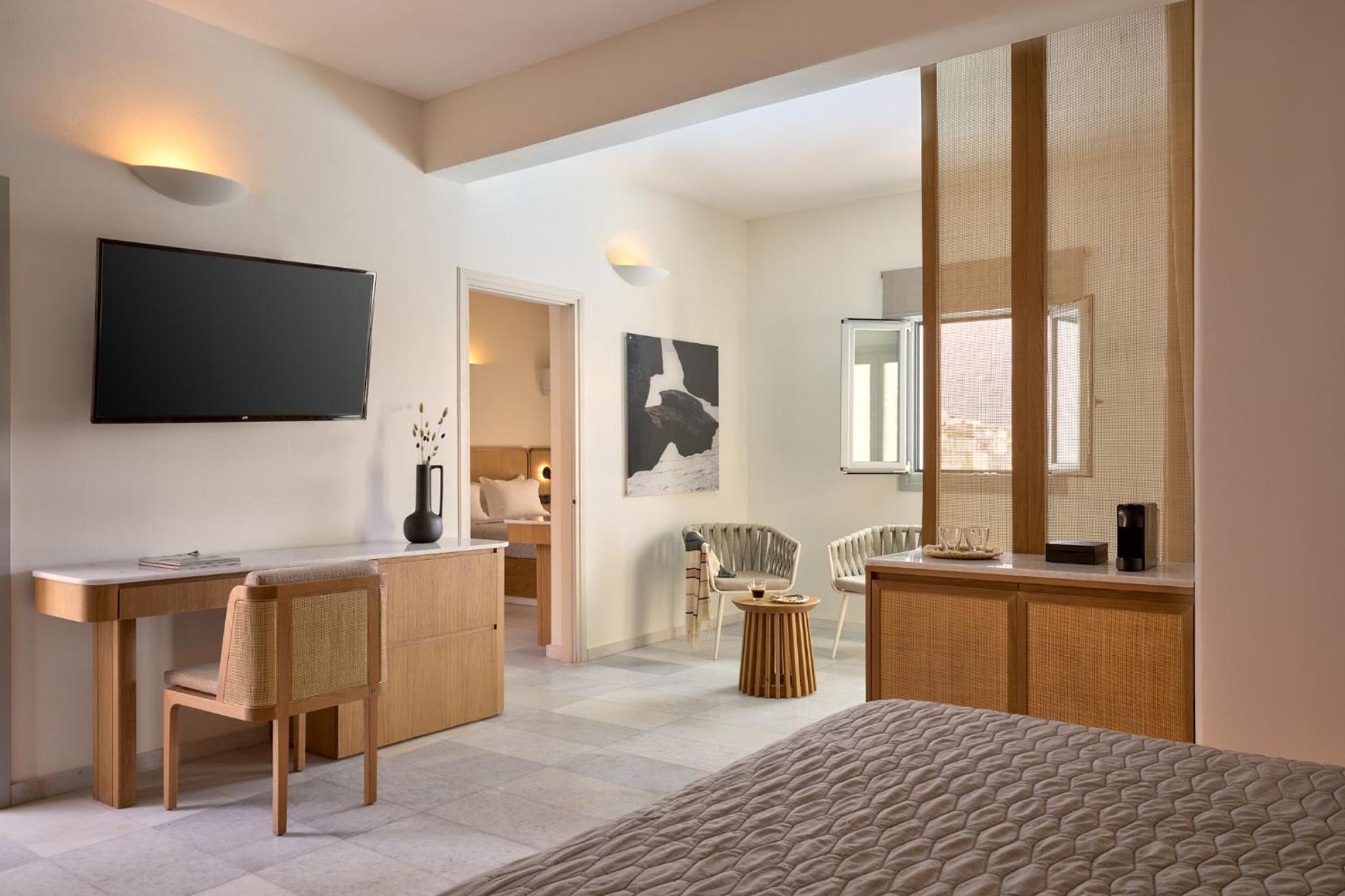 Family Suite Sea View with Private Pool