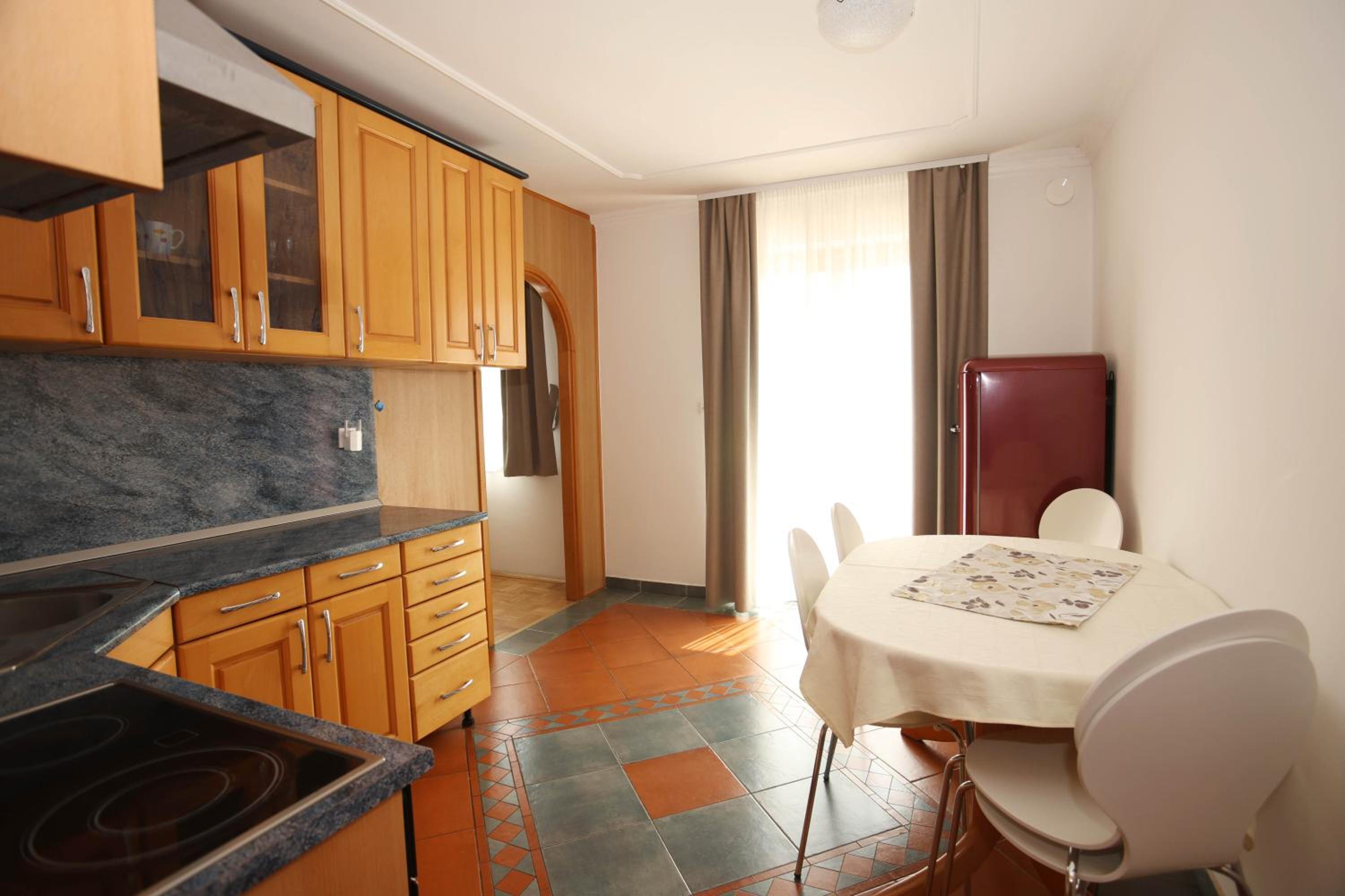 Two-Bedroom Apartment - Photo 8