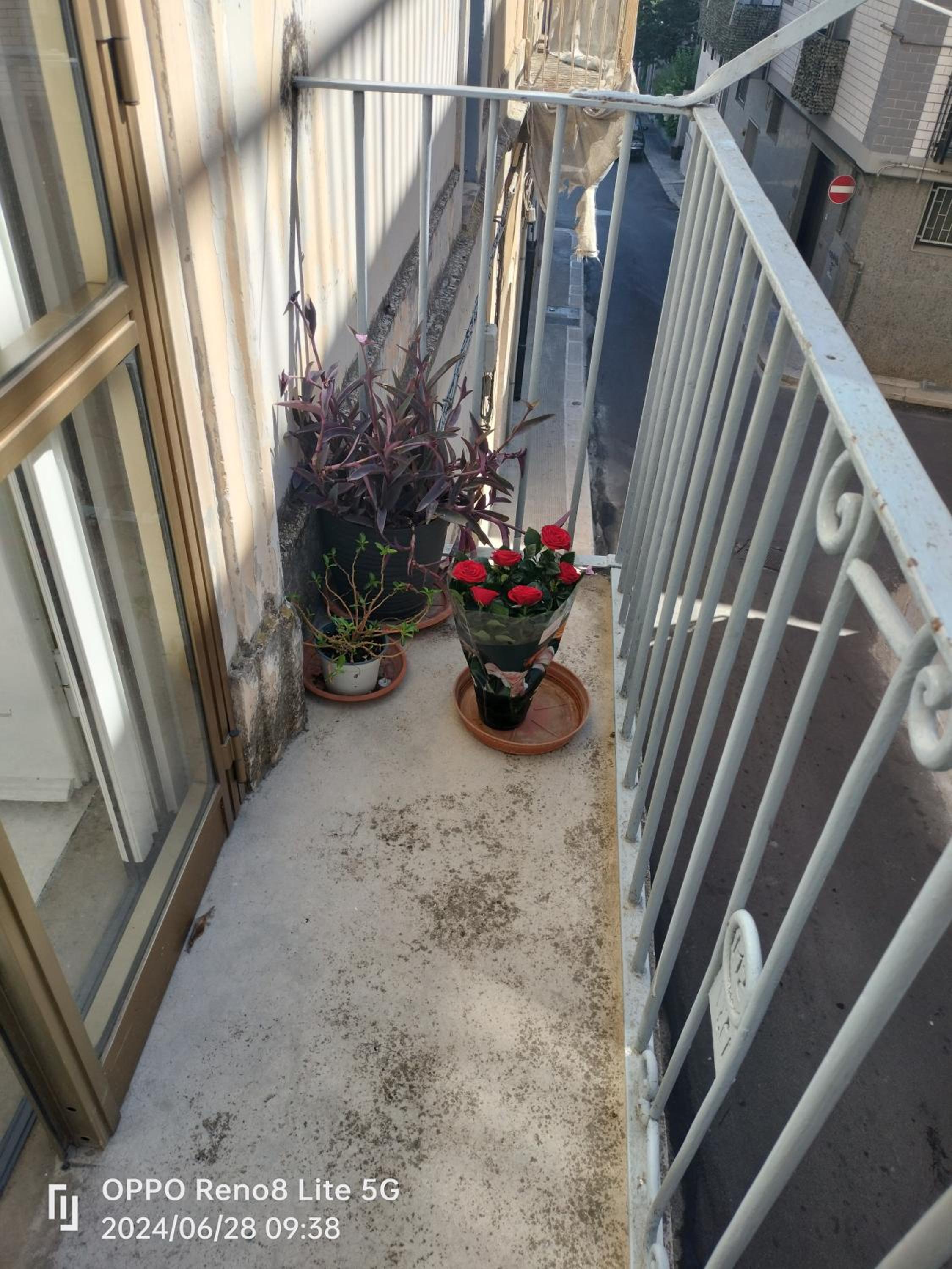 Two-Bedroom Deluxe Apartment with Balcony - Photo 16