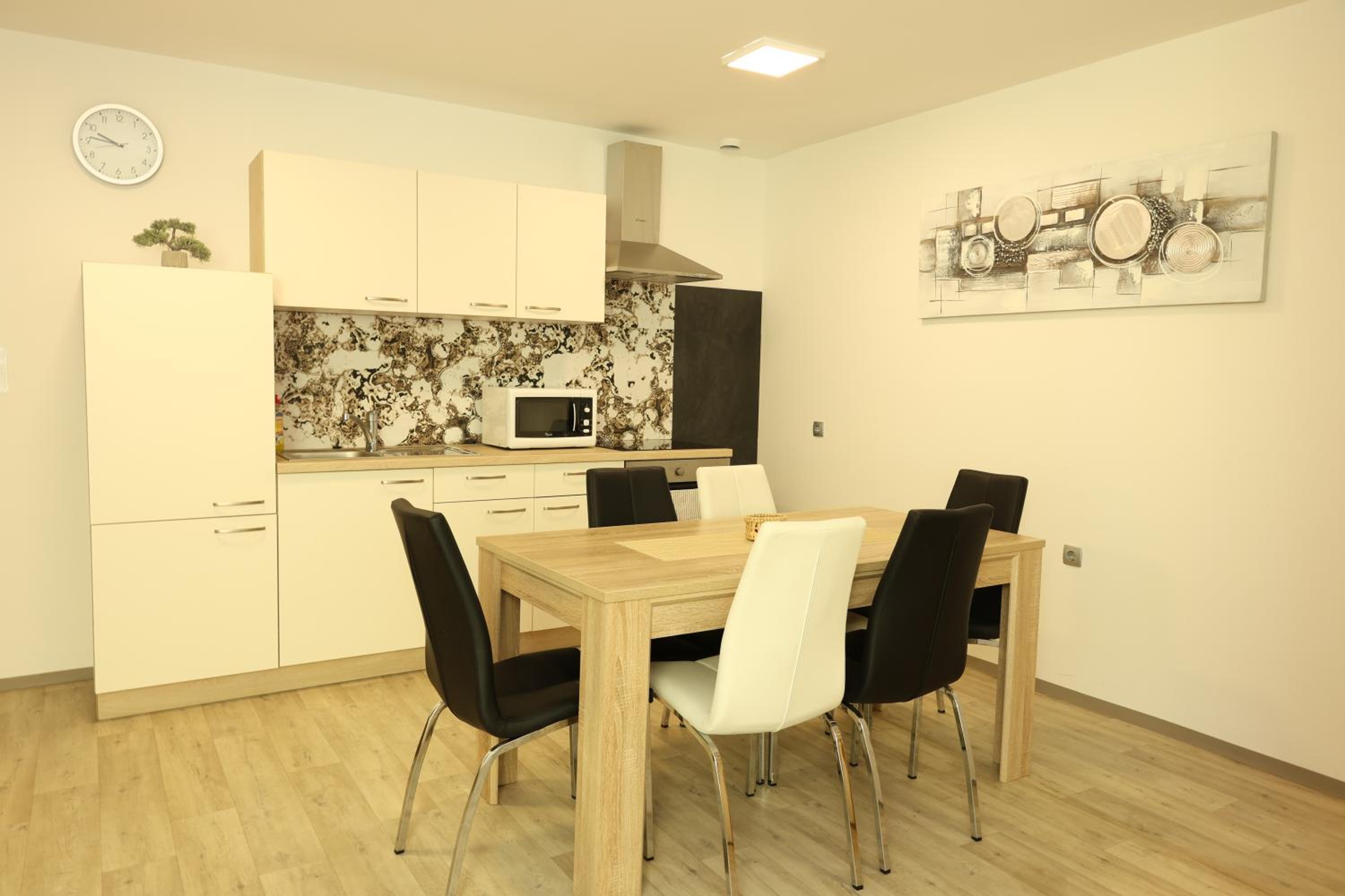 Superior Apartment - Photo 8