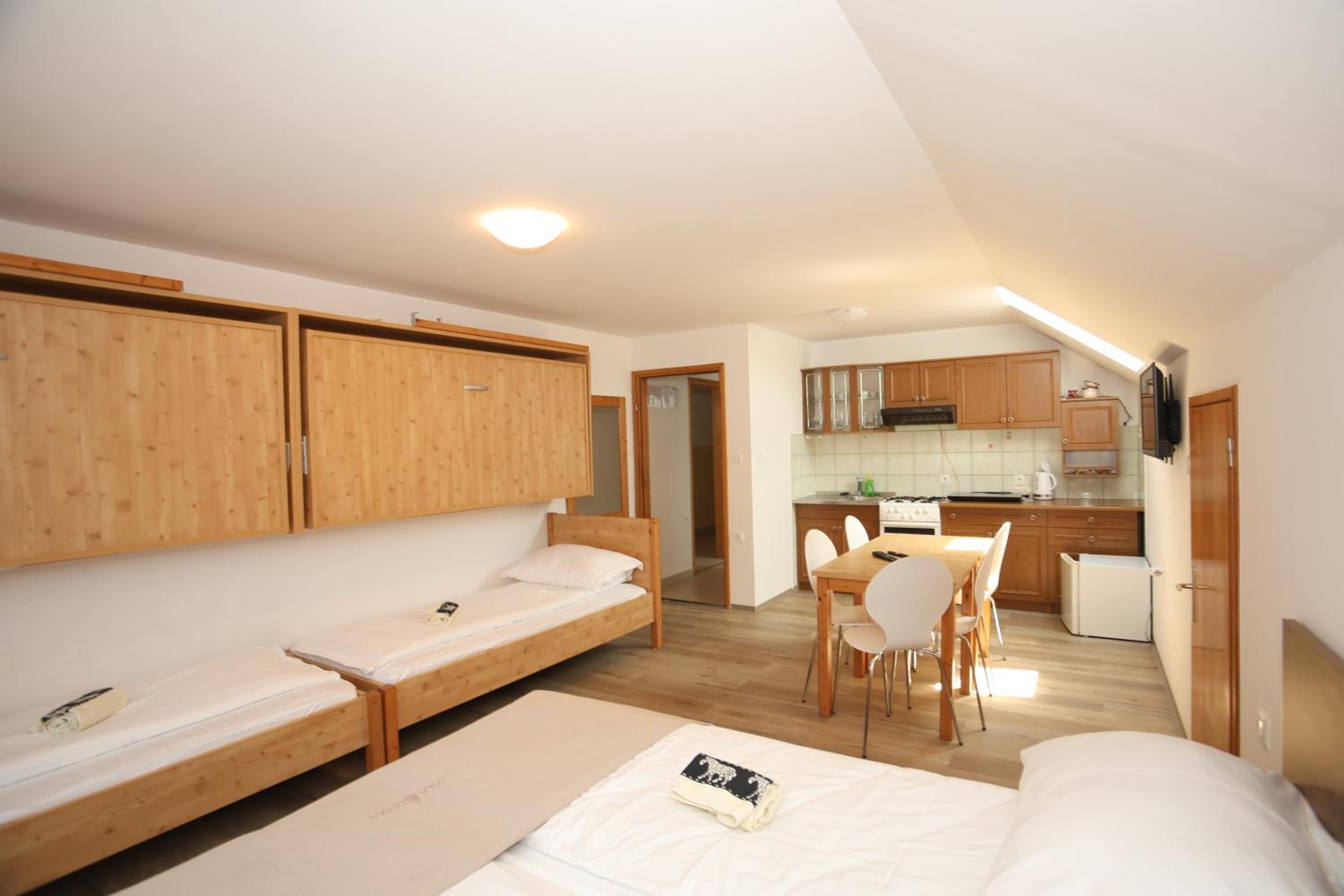 Apartment - Photo 14