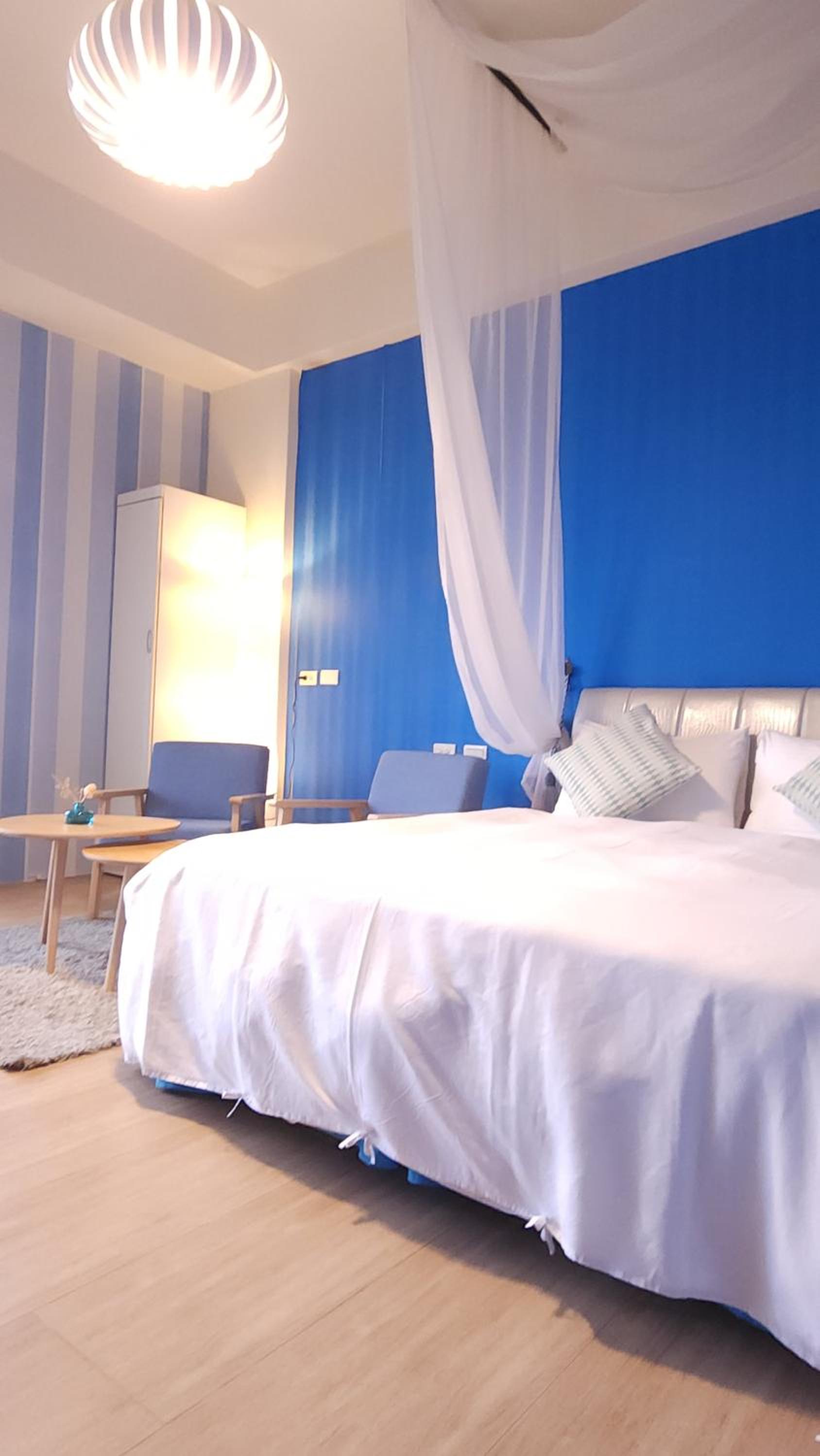 Deluxe Double Room with Balcony photo 2