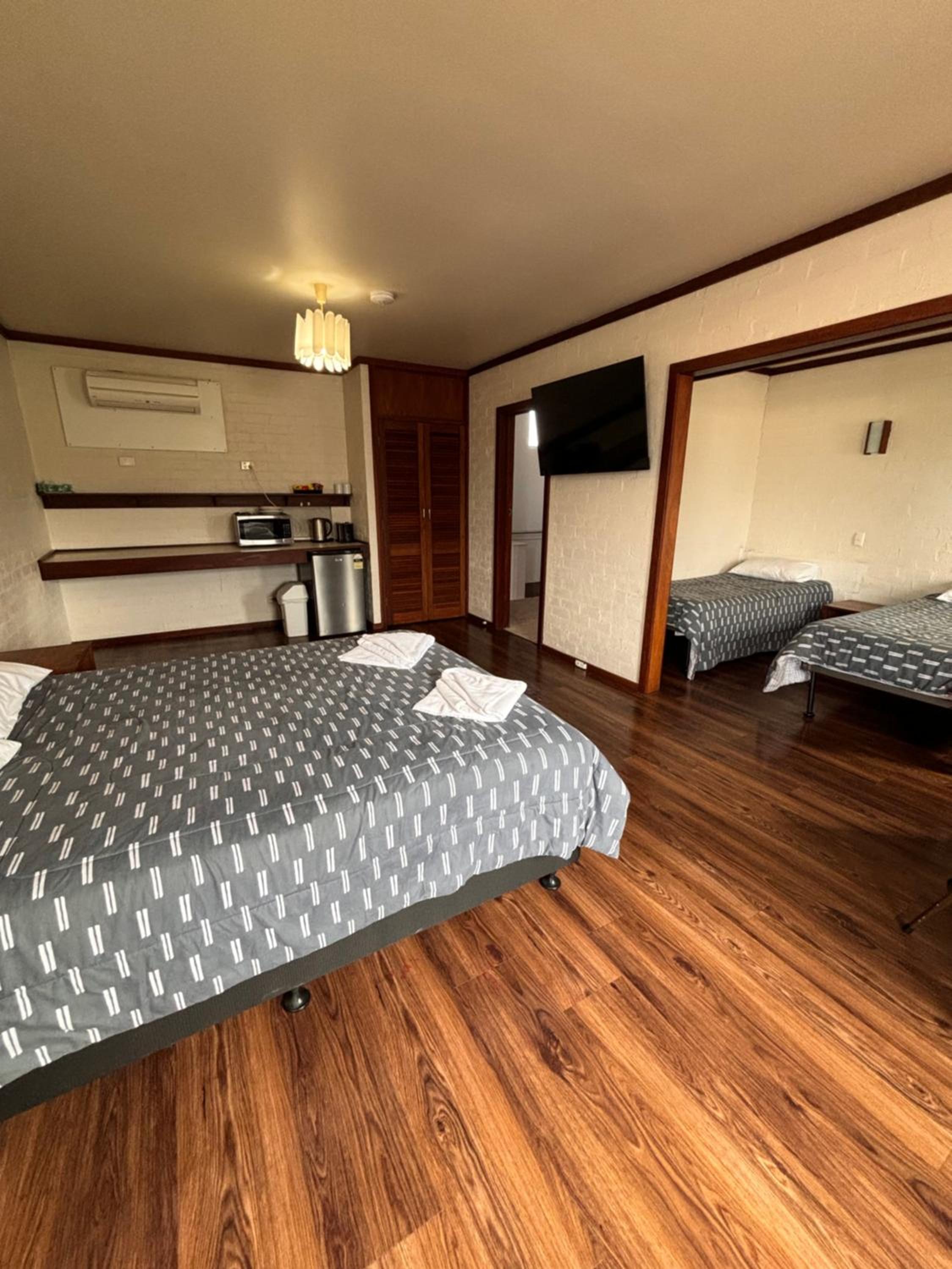  Family Room with Ensuite - Photo 1
