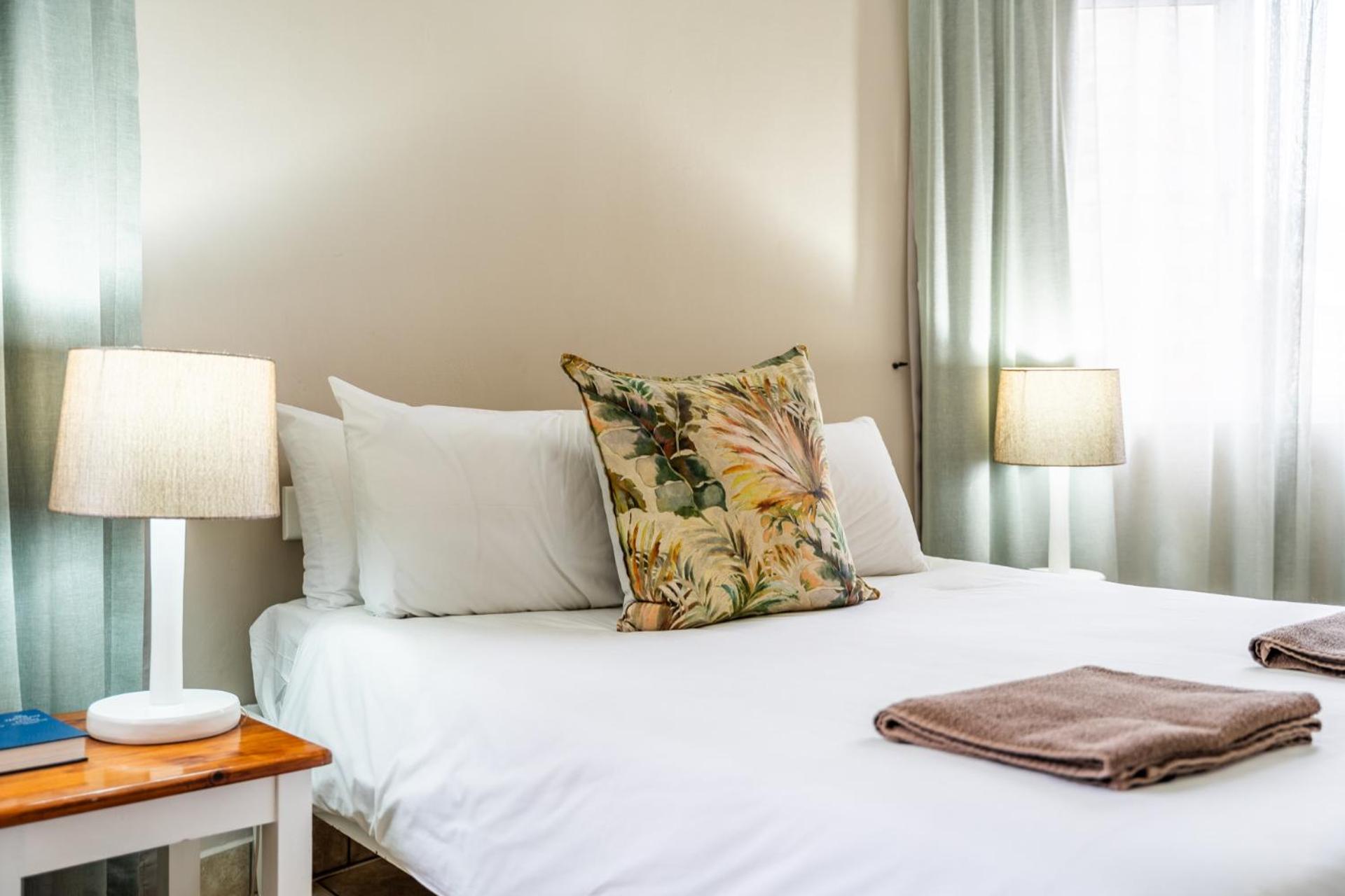 6 Sleeper Chalet (2 bedrooms -  wheelchair friendly) photo 1