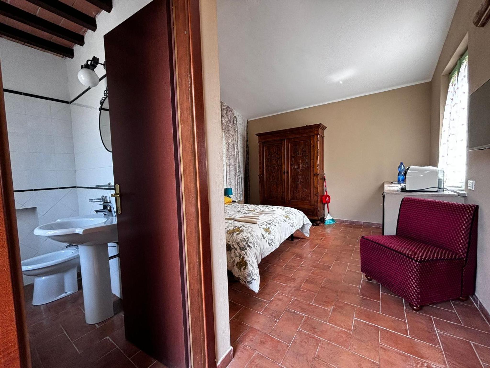 Double Room - Photo 1